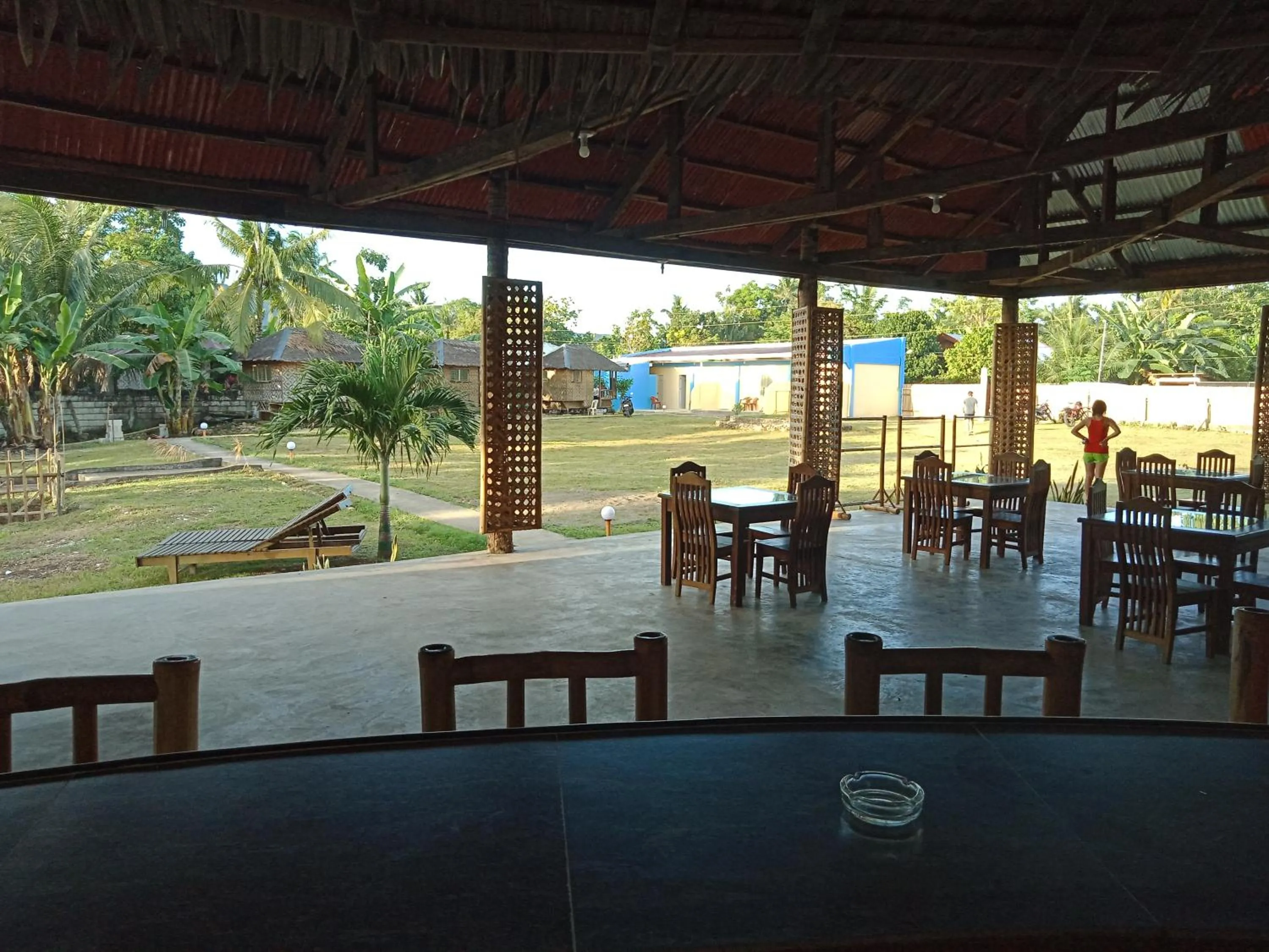 Restaurant/places to eat in Ander Divers Garden Resort