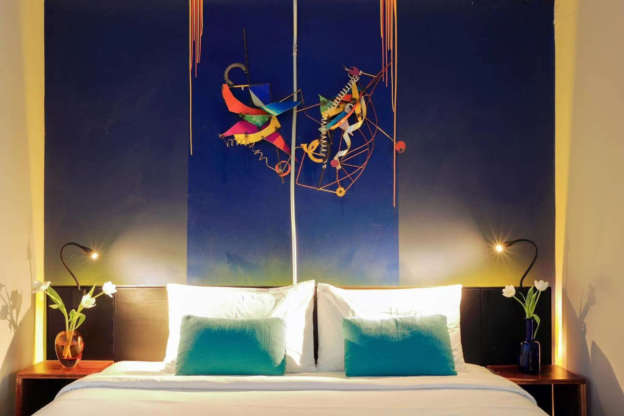 Bed in MeStyle Garage Hotel