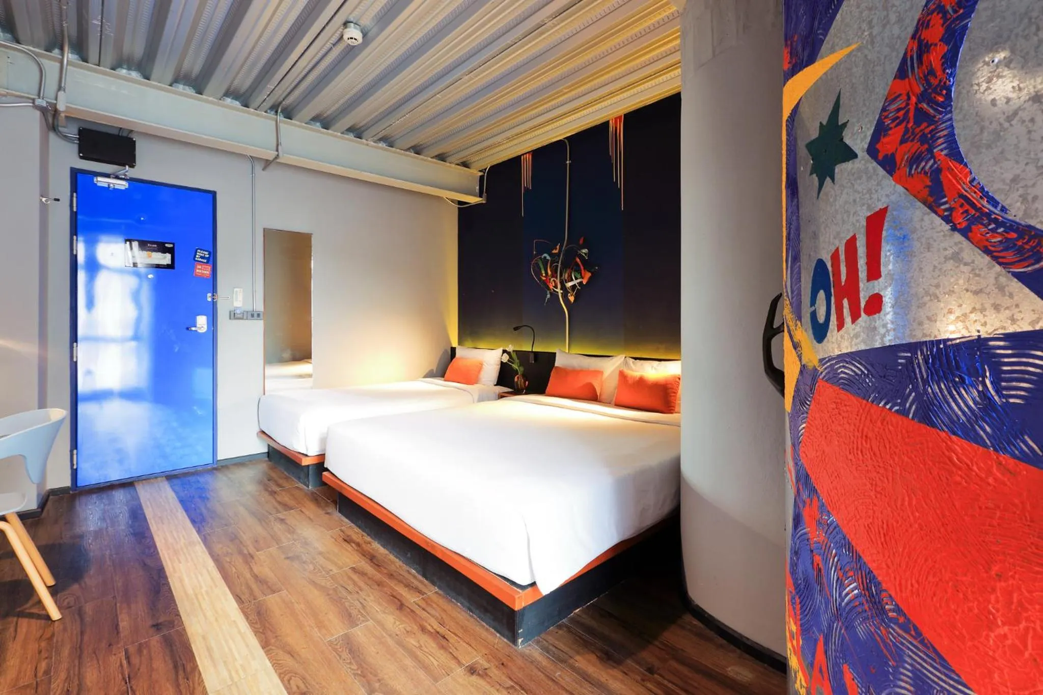 Bedroom, Bed in MeStyle Garage Hotel