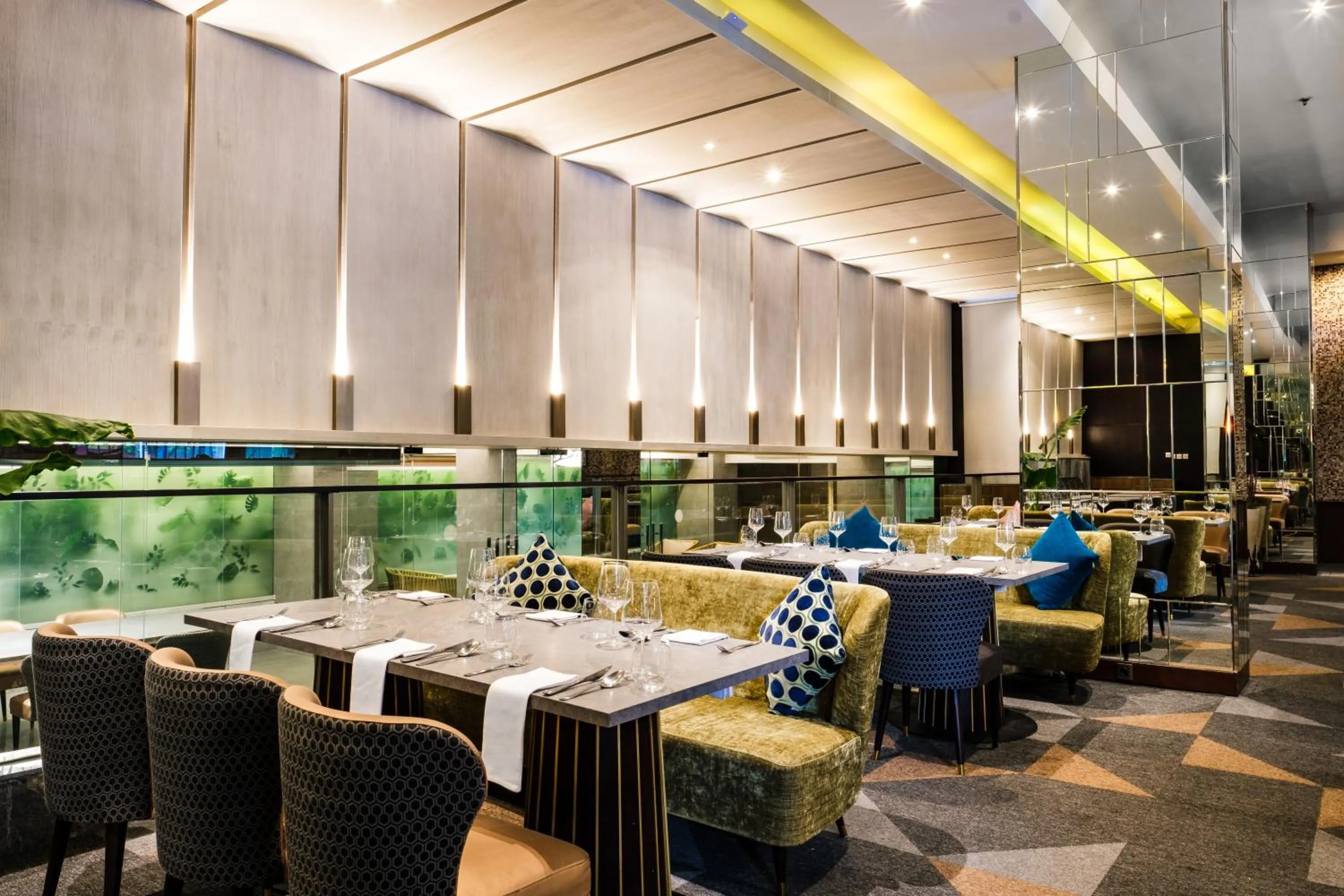 Restaurant/places to eat in The Alts Hotel