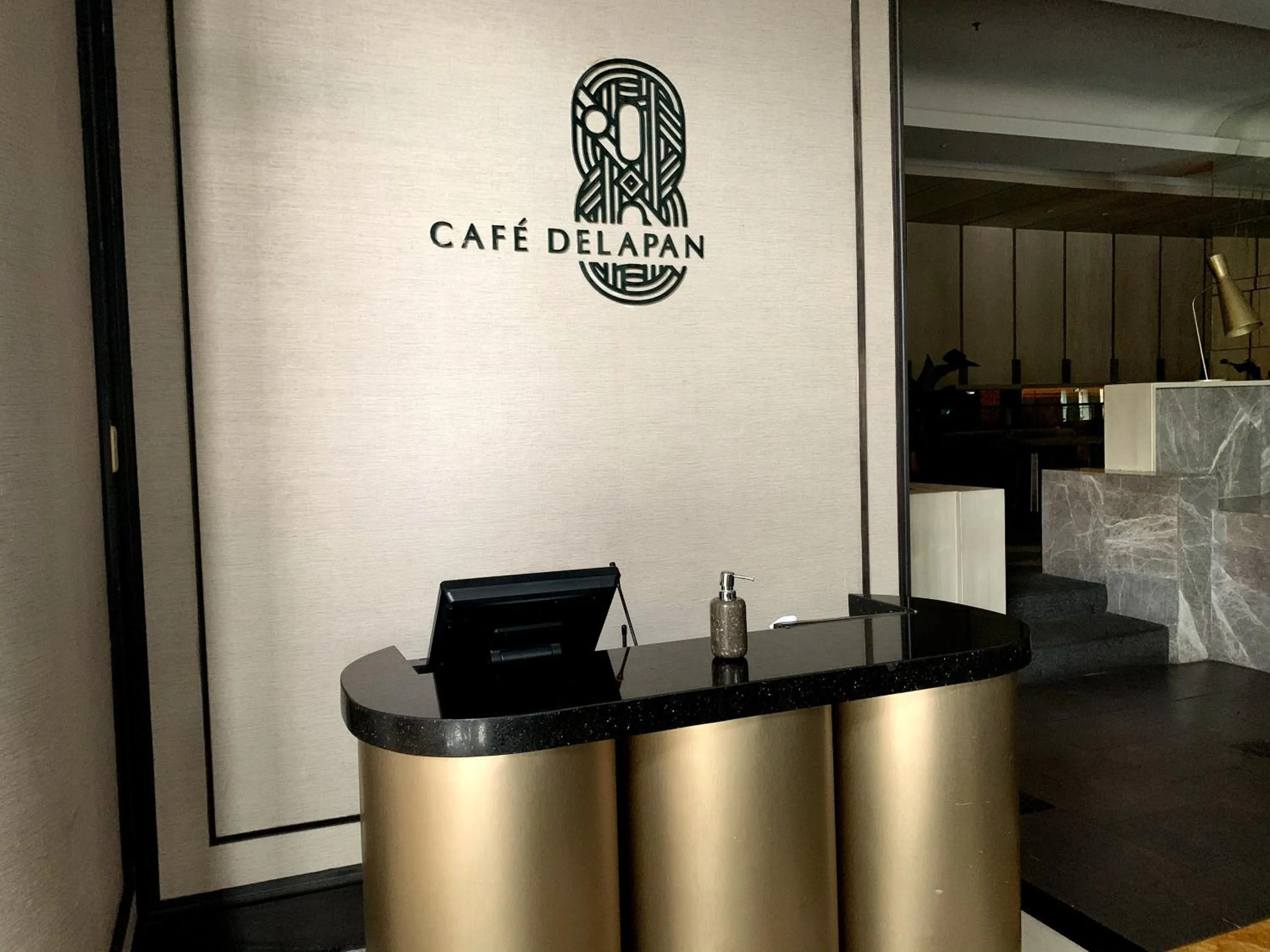 Restaurant/places to eat in The Alts Hotel