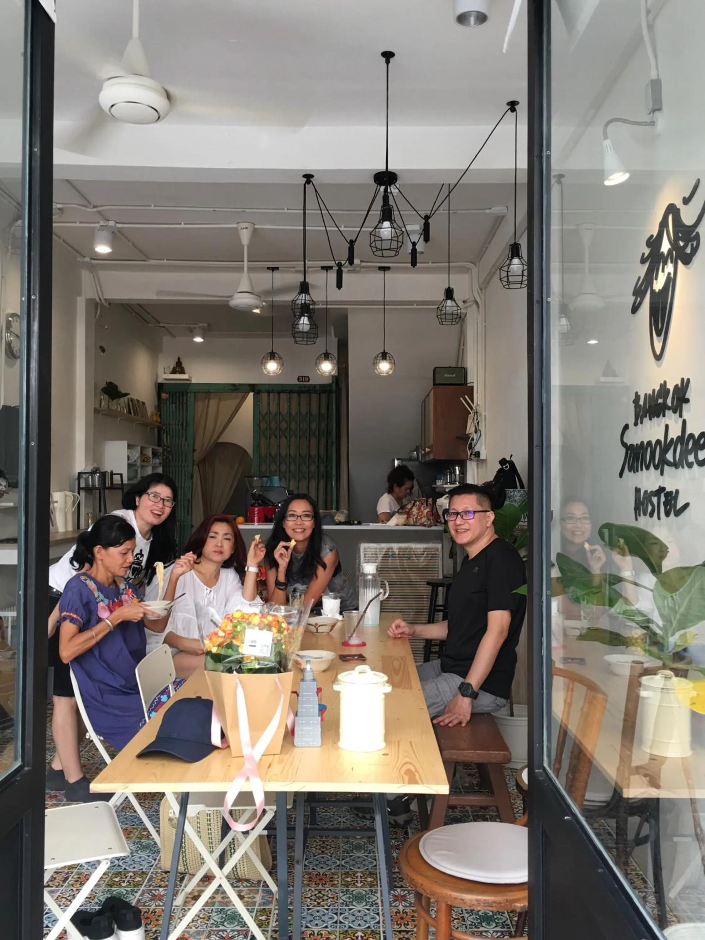 Living room in Bangkok Sanookdee Hostel