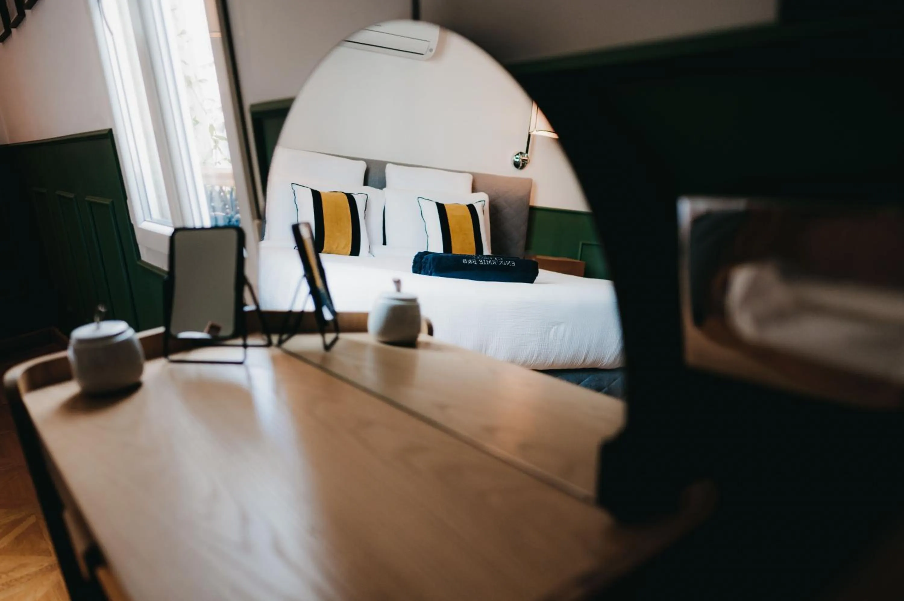 Bed in La Belle Endormie B&B French Guest house