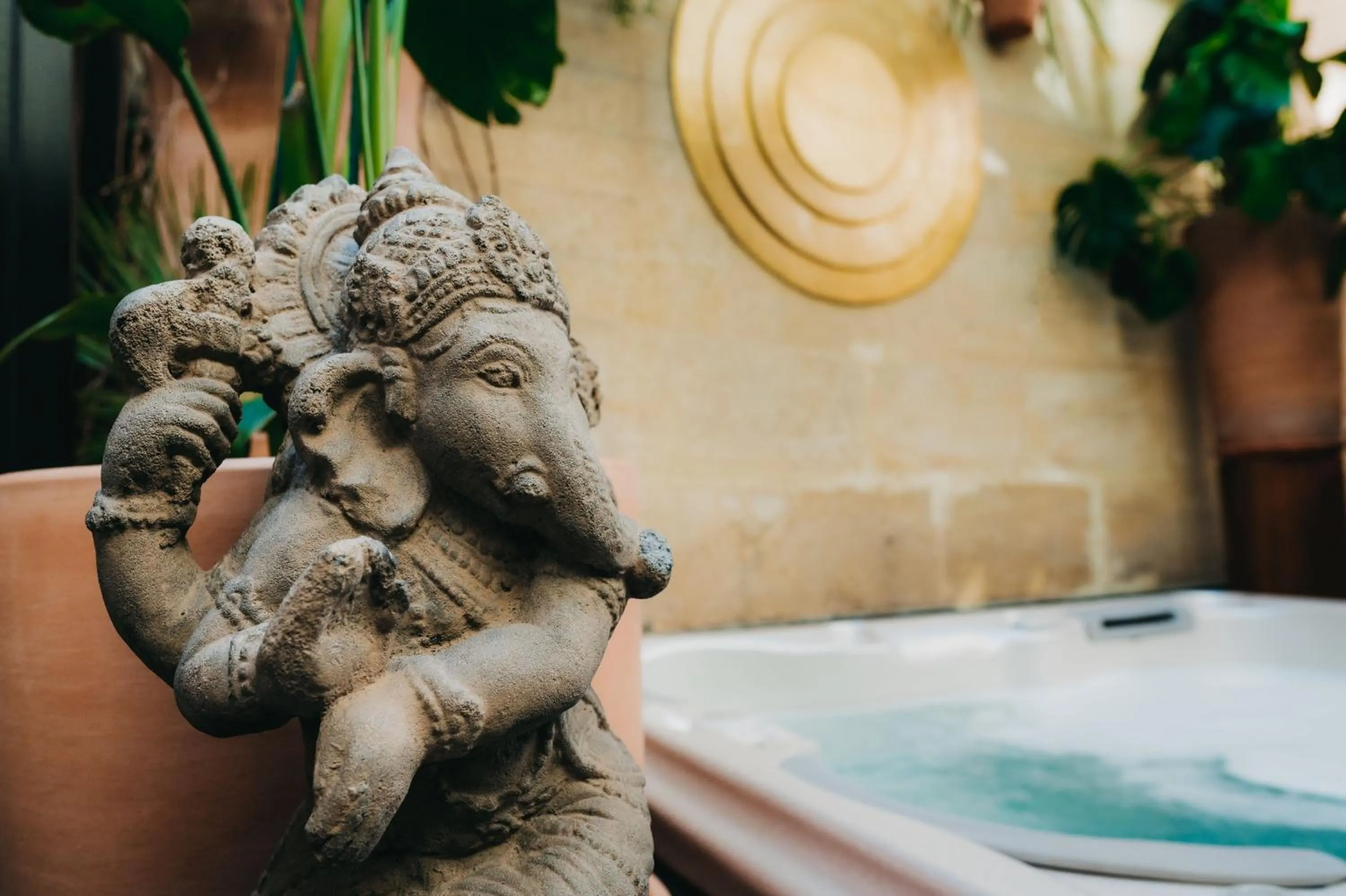 Hot Tub in La Belle Endormie B&B French Guest house