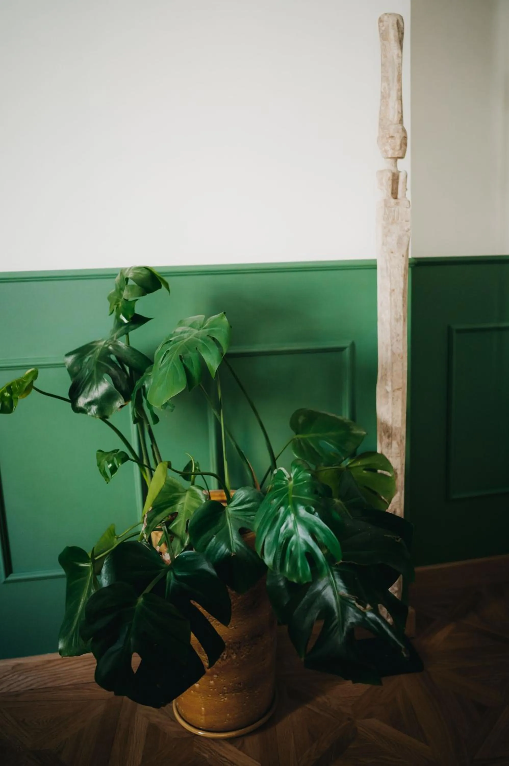 Decorative detail in La Belle Endormie B&B French Guest house