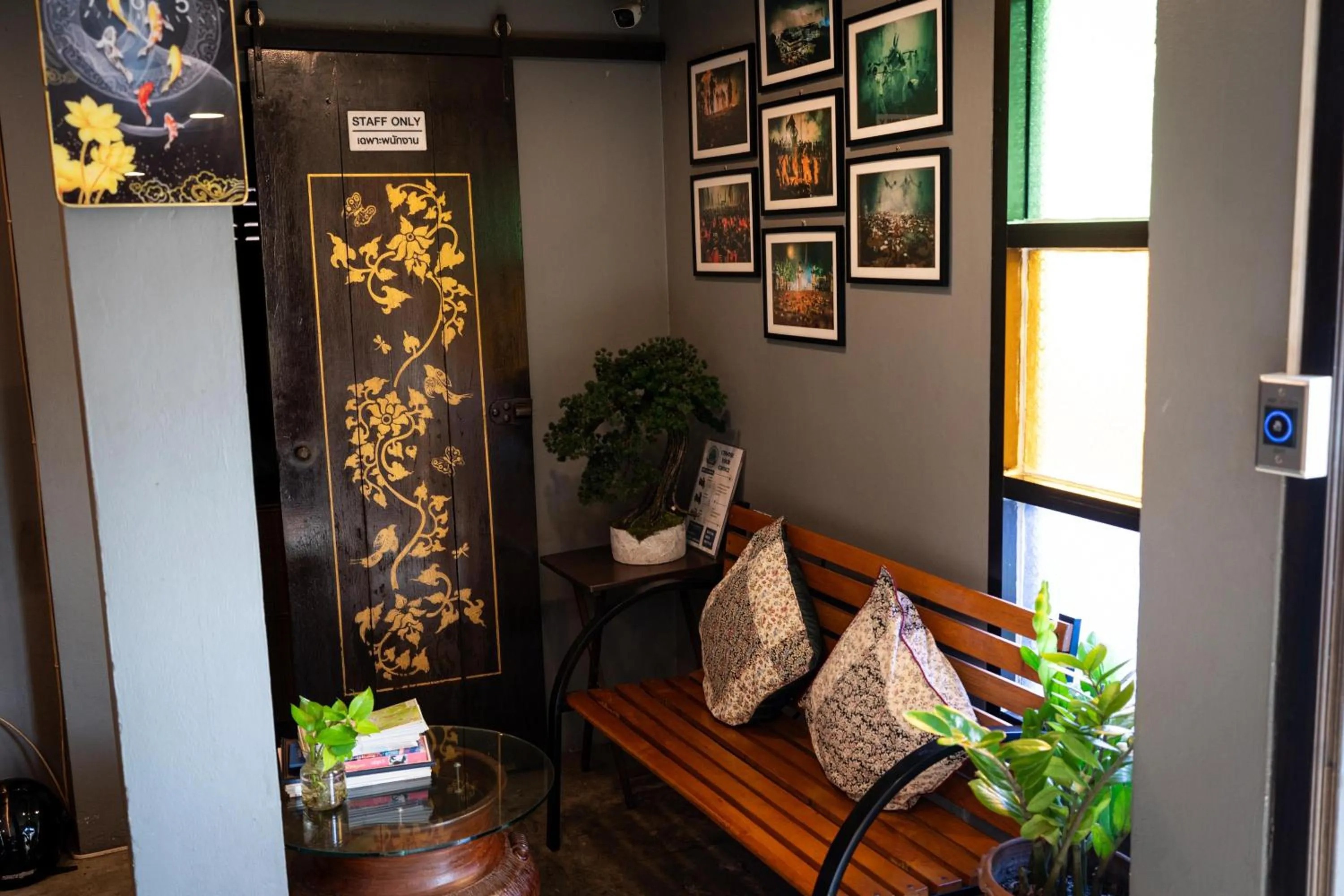 Lobby or reception in Baan Paea Guest House