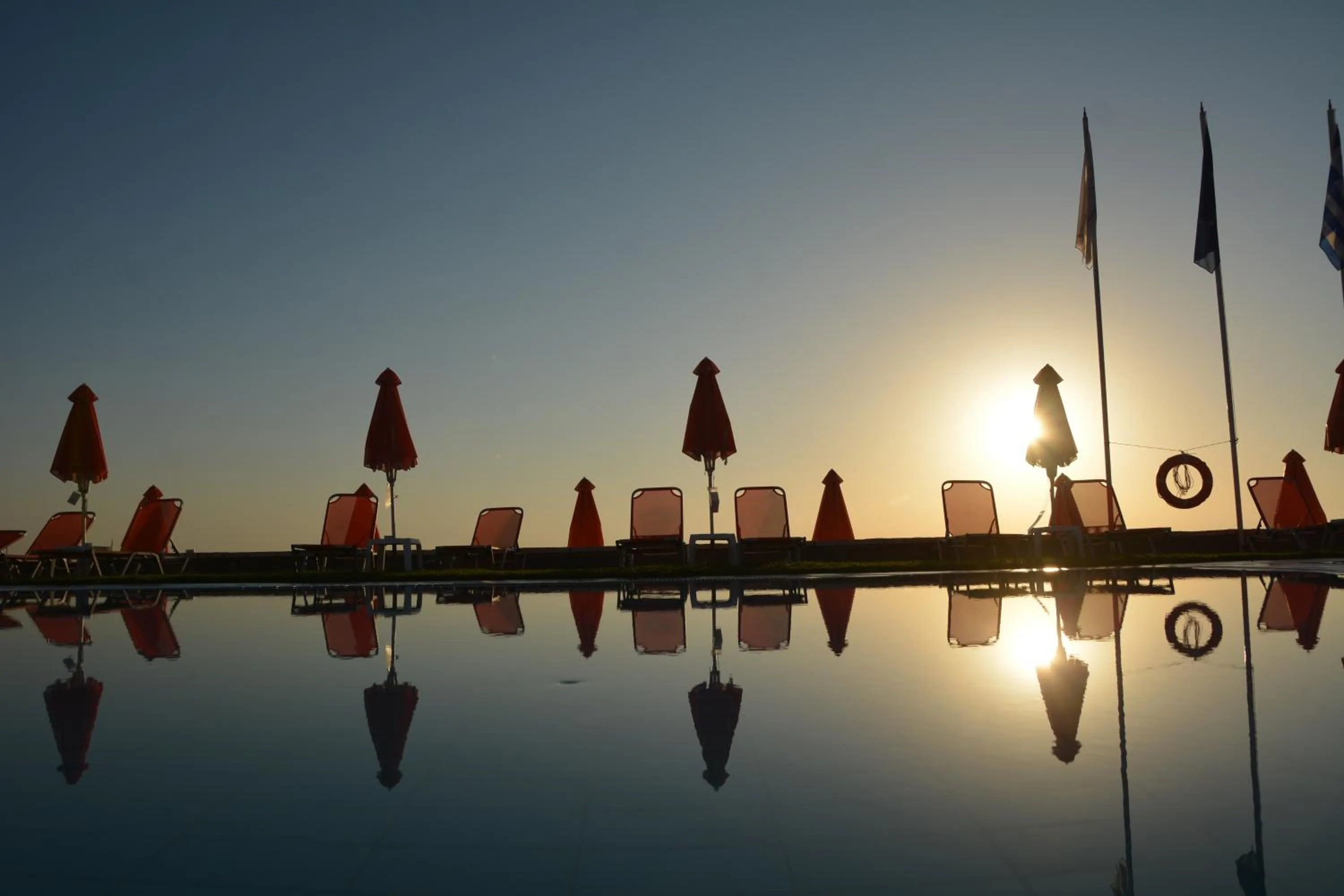 Swimming pool in Al Mare Hotel