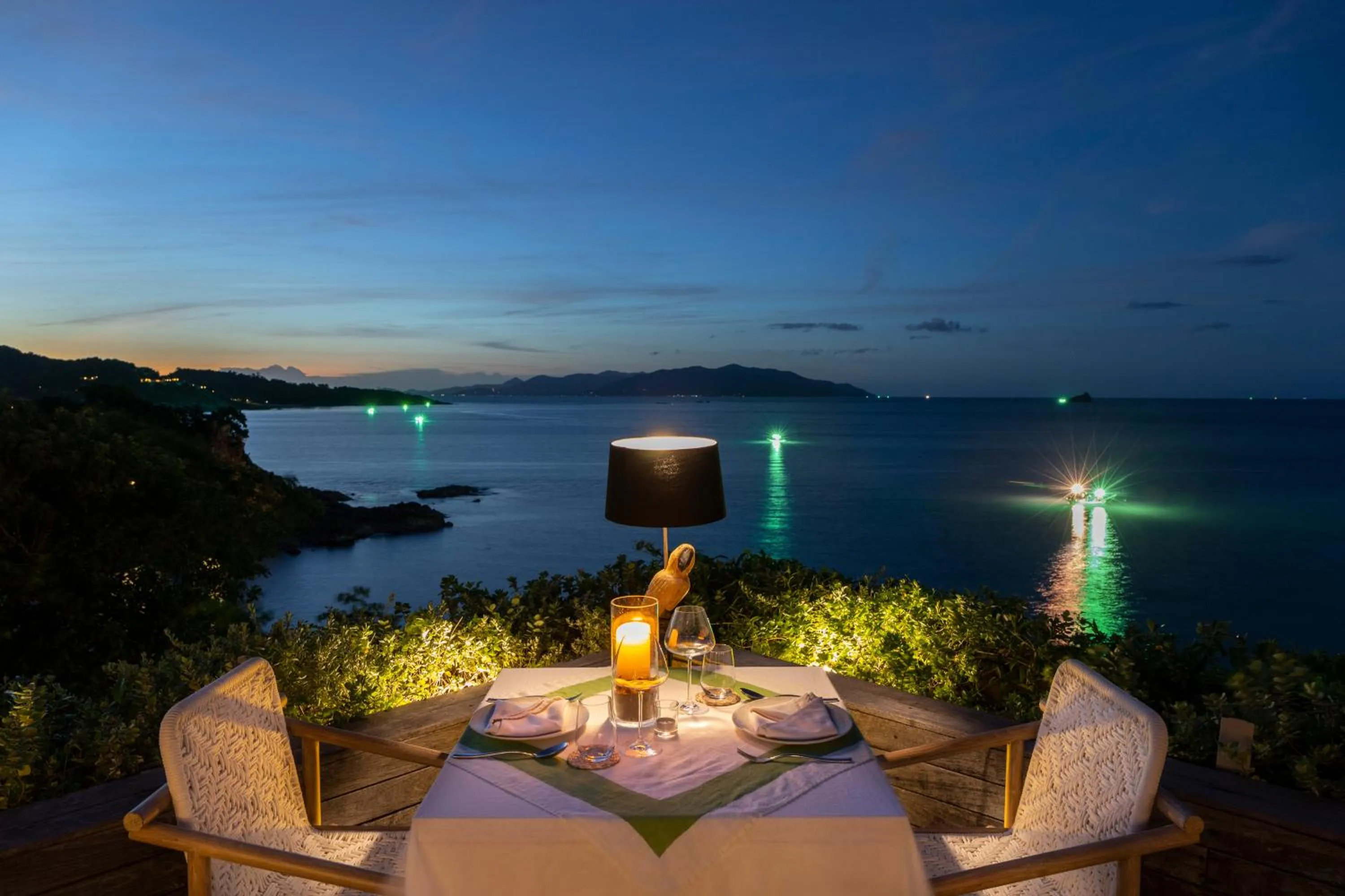 Restaurant/places to eat in Cape Fahn Hotel - Private Islands Samui