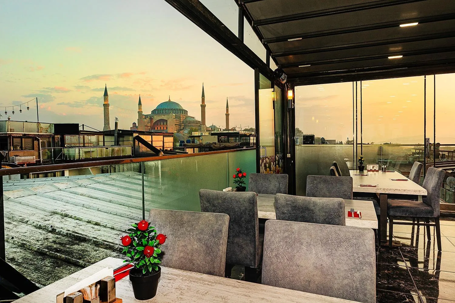 Breakfast in Aristocrat Hotel