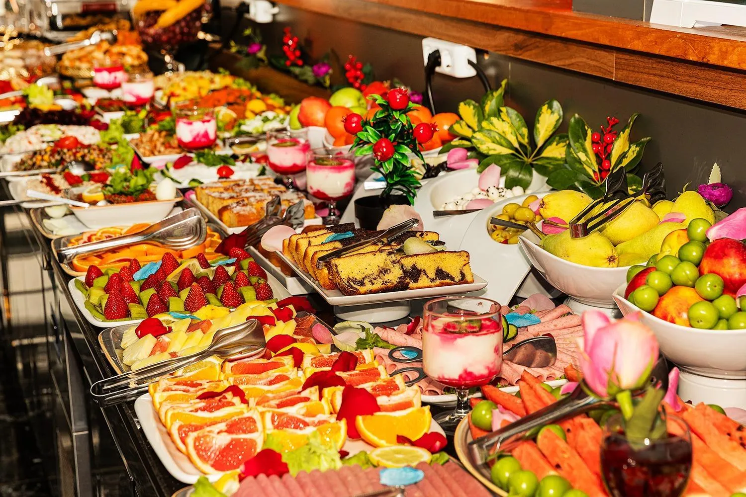 Breakfast in Aristocrat Hotel