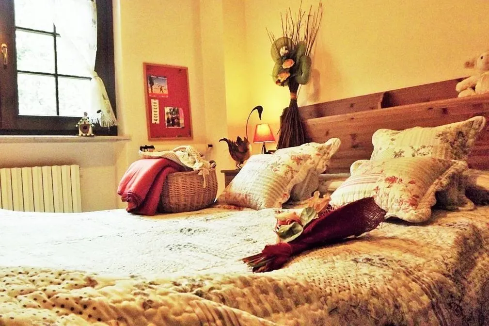 Photo of the whole room, Bed in B&B Relais Cascina al Campaccio