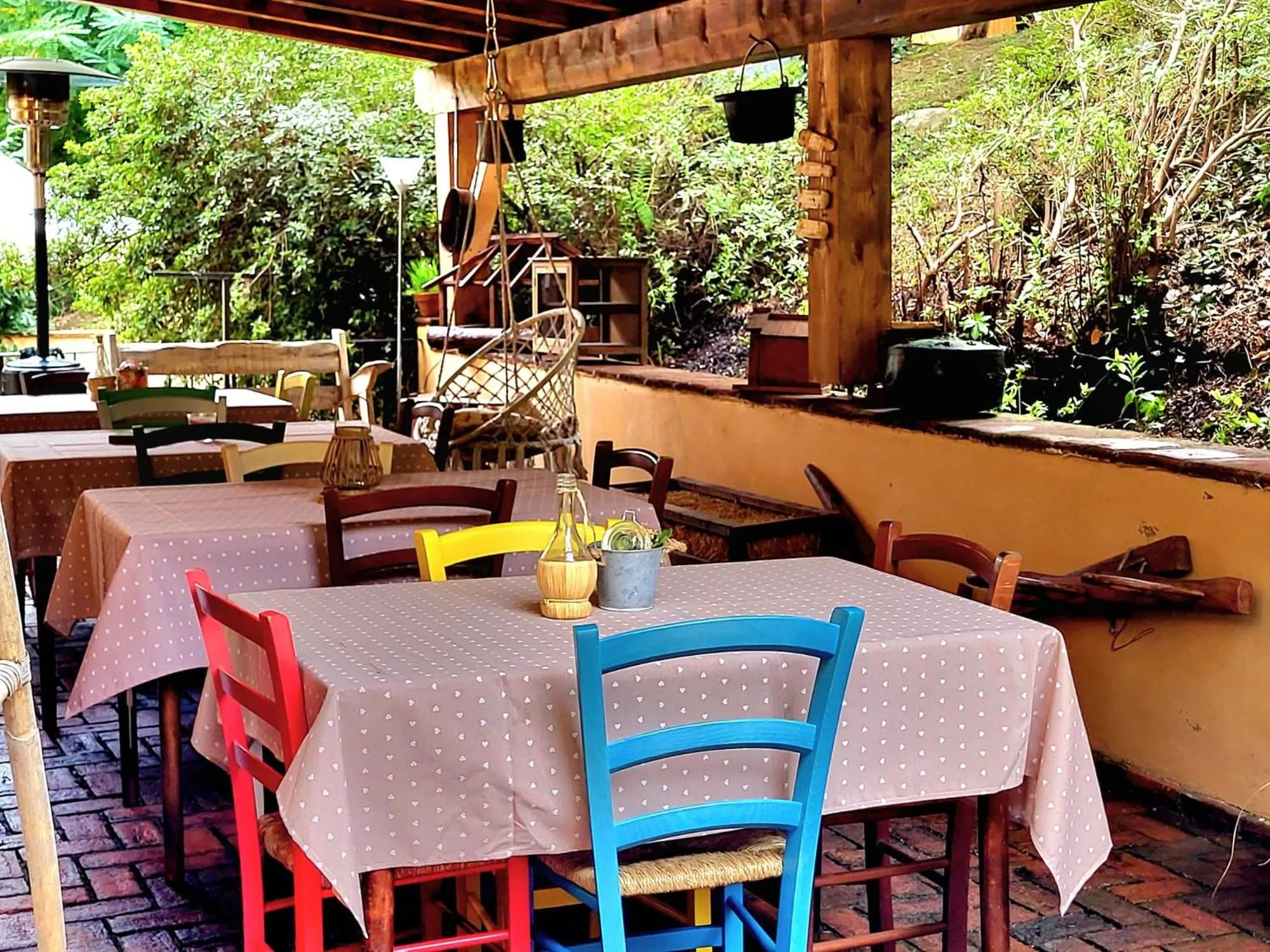 Patio in B&B Relais Cascina al Campaccio