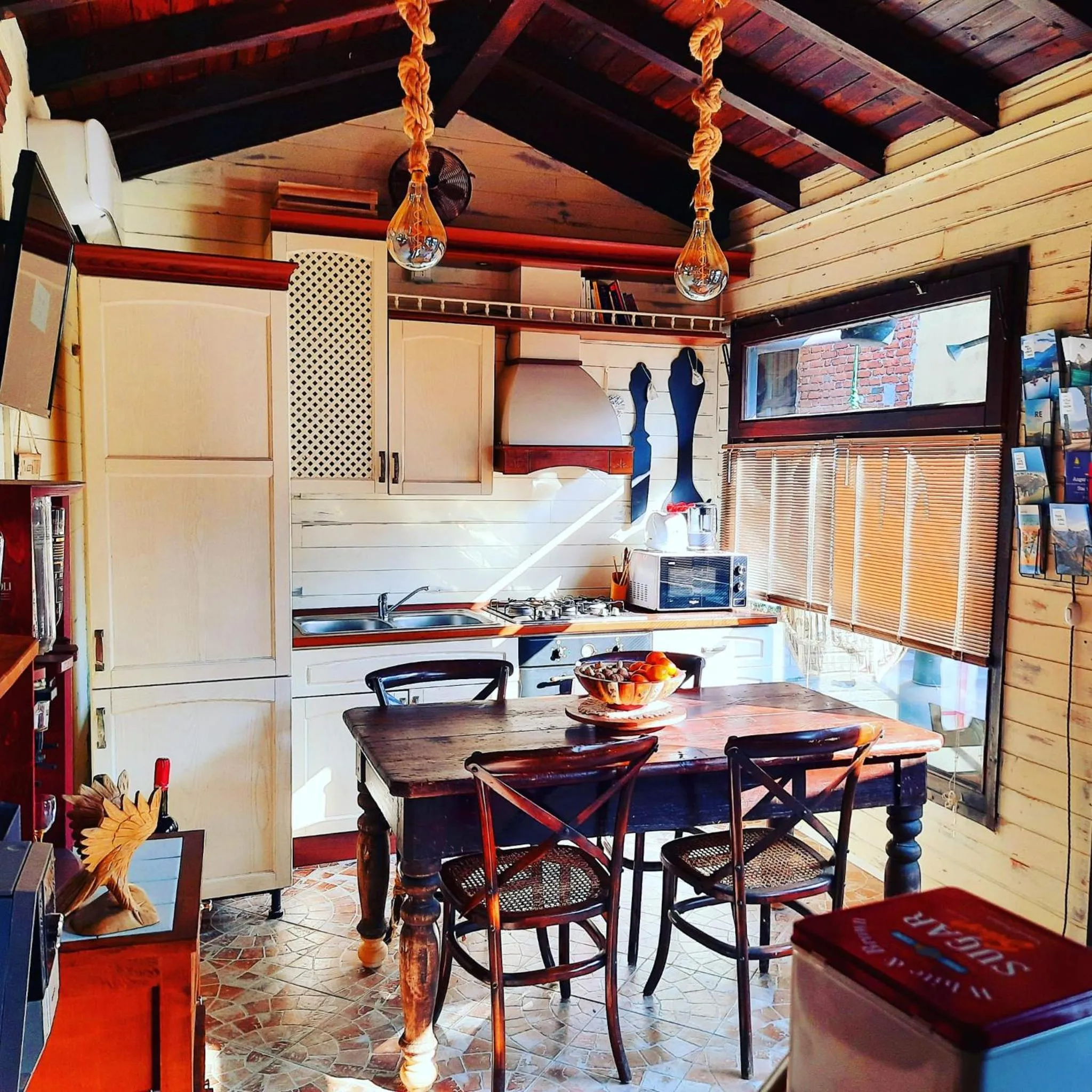 Kitchen or kitchenette in B&B Relais Cascina al Campaccio