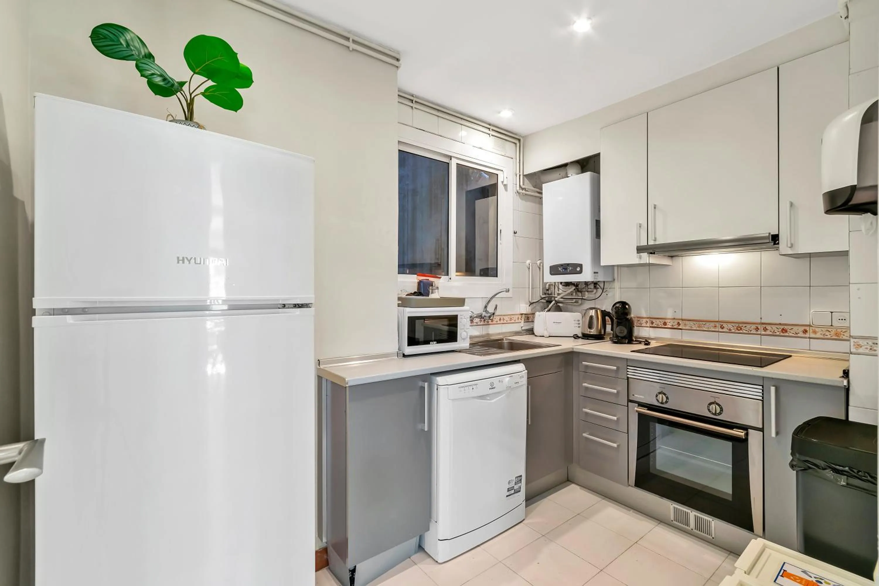 kitchen in Suite Home Sagrada Familia