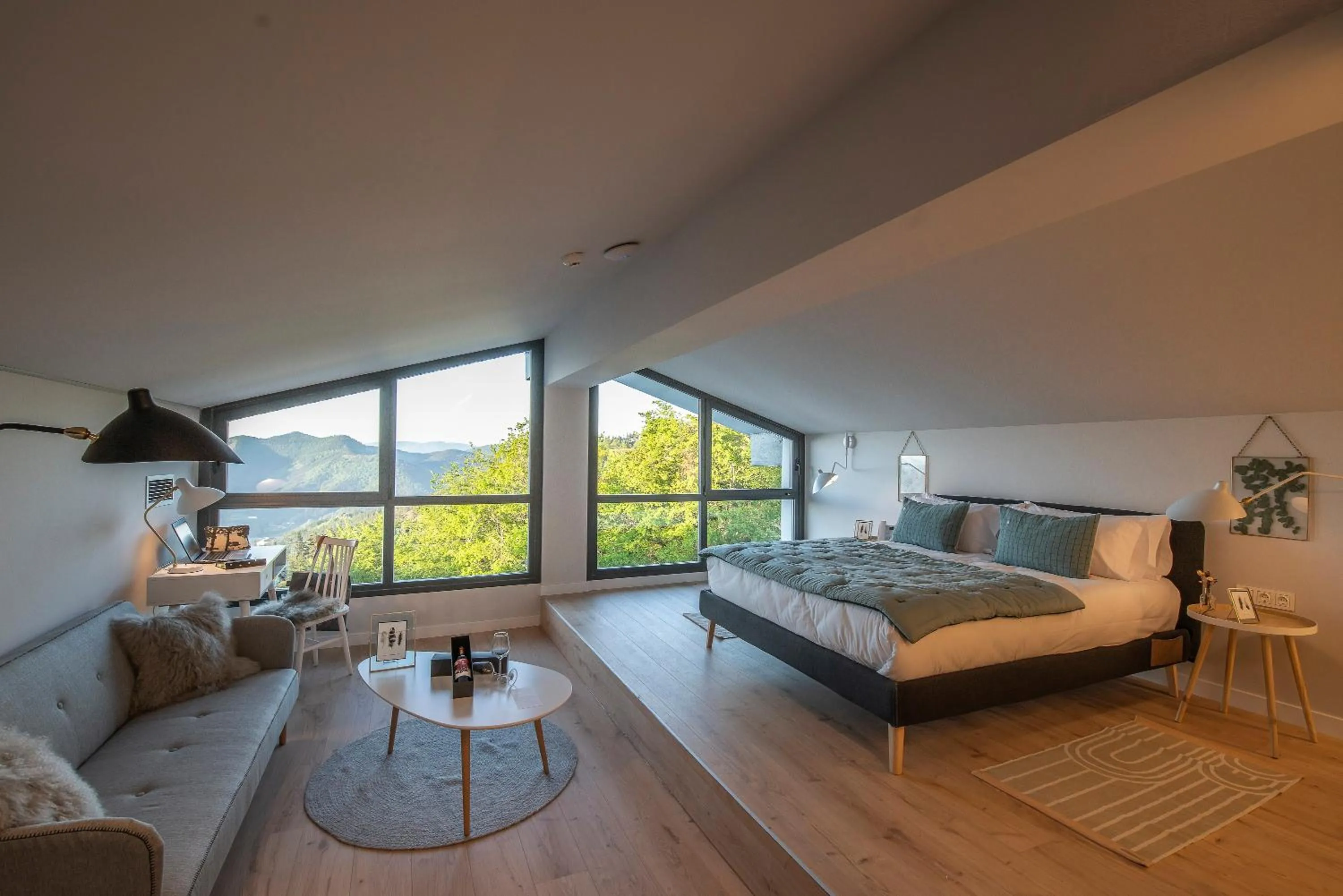 Photo of the whole room, Bed in IXUA Hotela