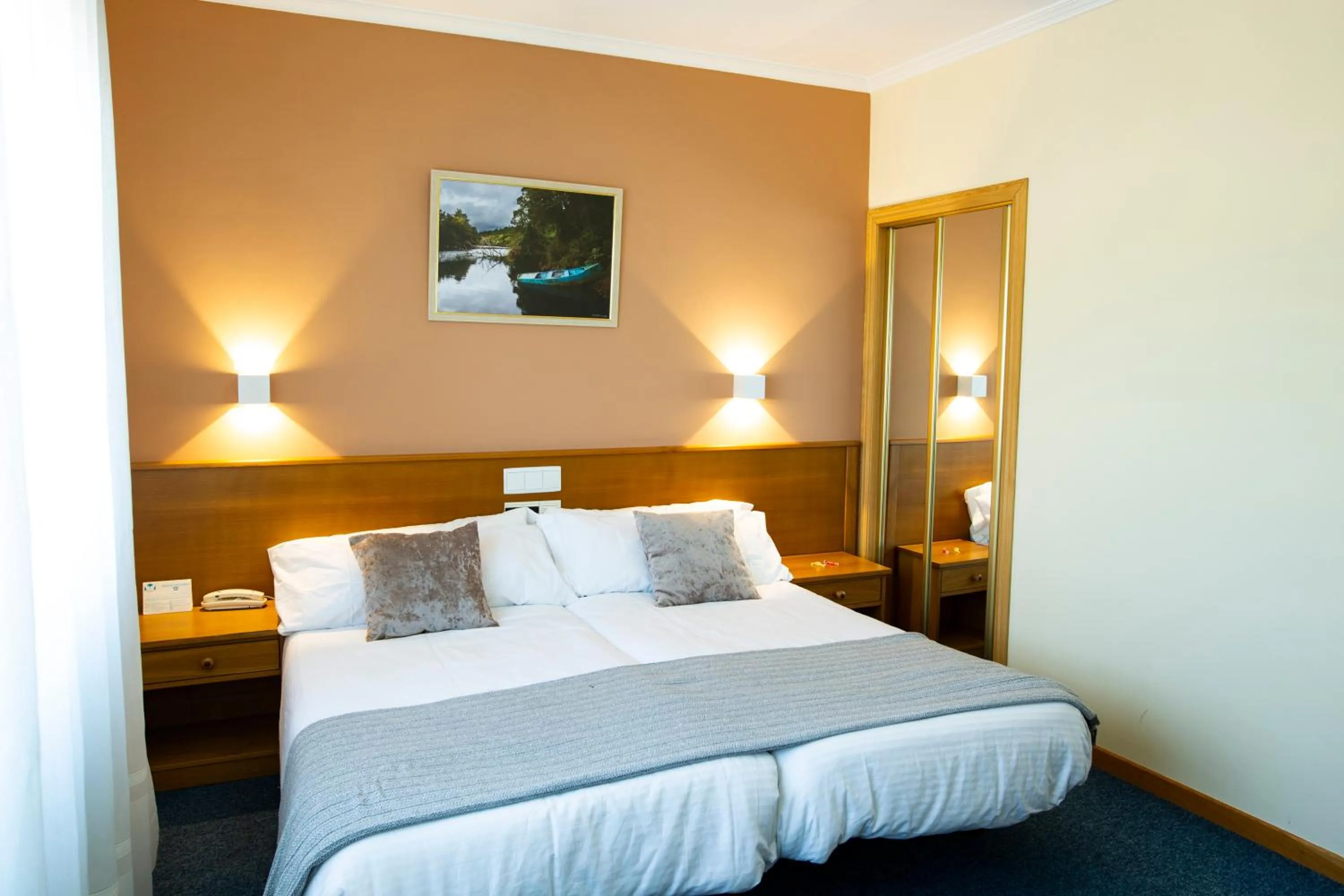 Photo of the whole room, Bed in Hotel Rosalía