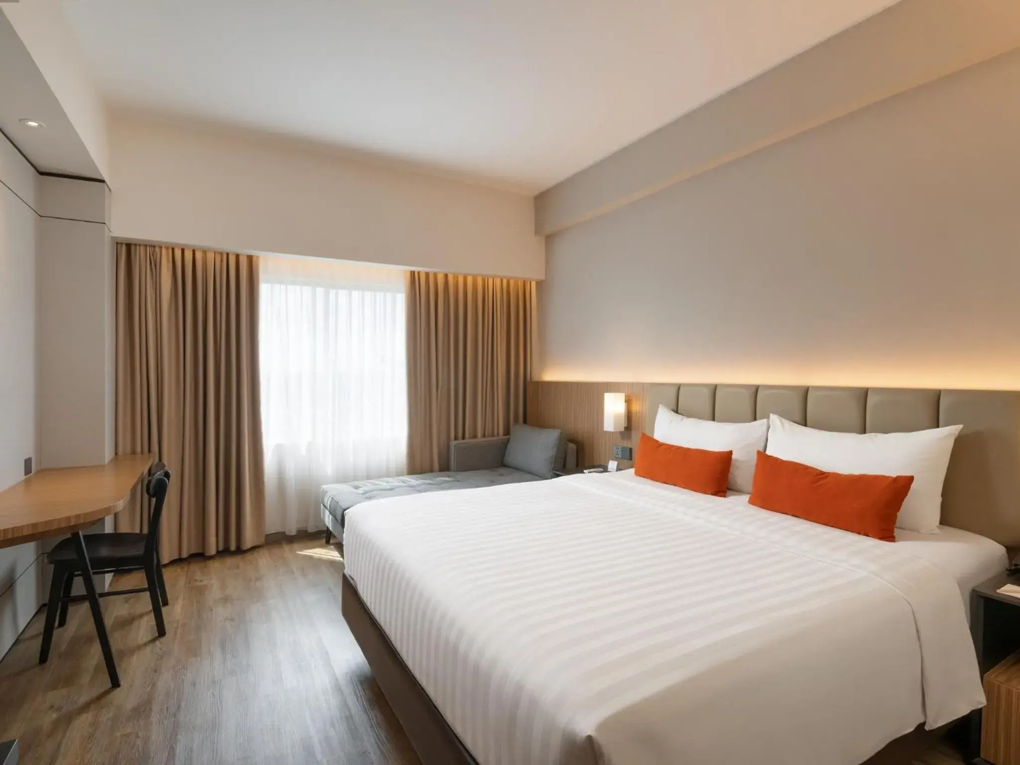 Superior Double Room in Grand Zuri Pekanbaru Superior Double Room in Grand Zuri Pekanbaru