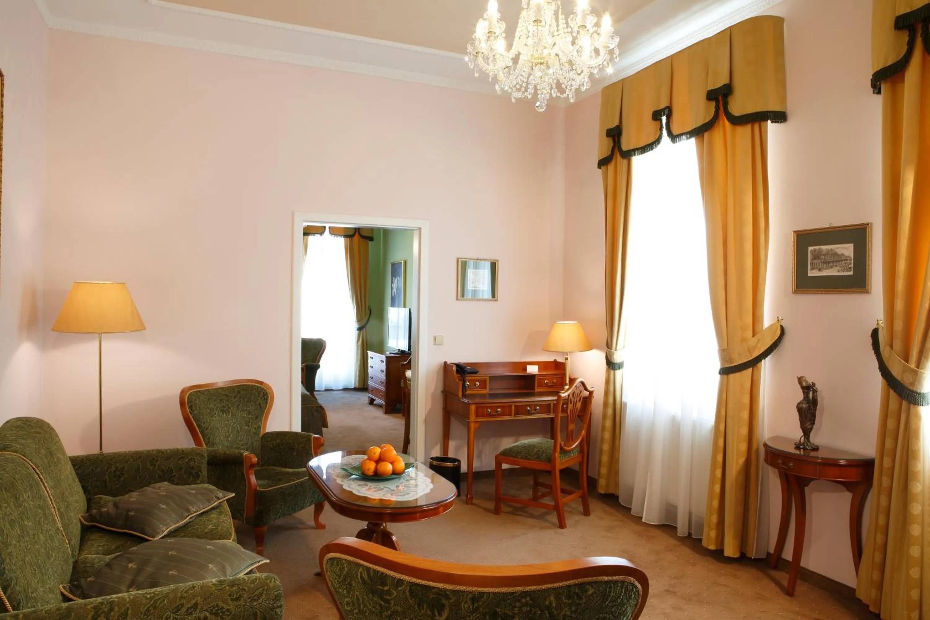 Living room in Bristol Georgy House