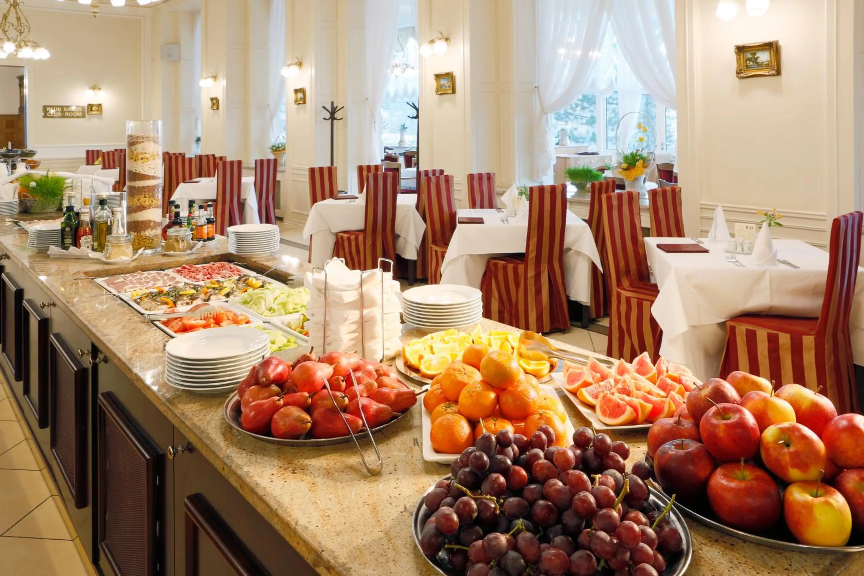 Restaurant/places to eat in Bristol Georgy House