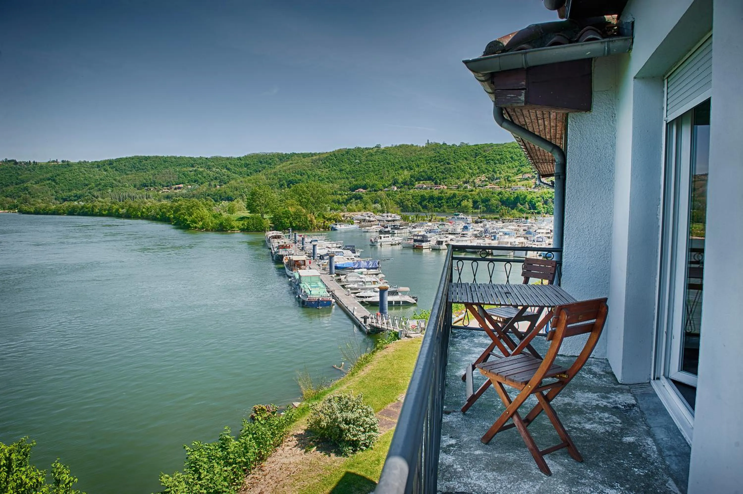 Natural landscape in Hôtel Le Bellevue