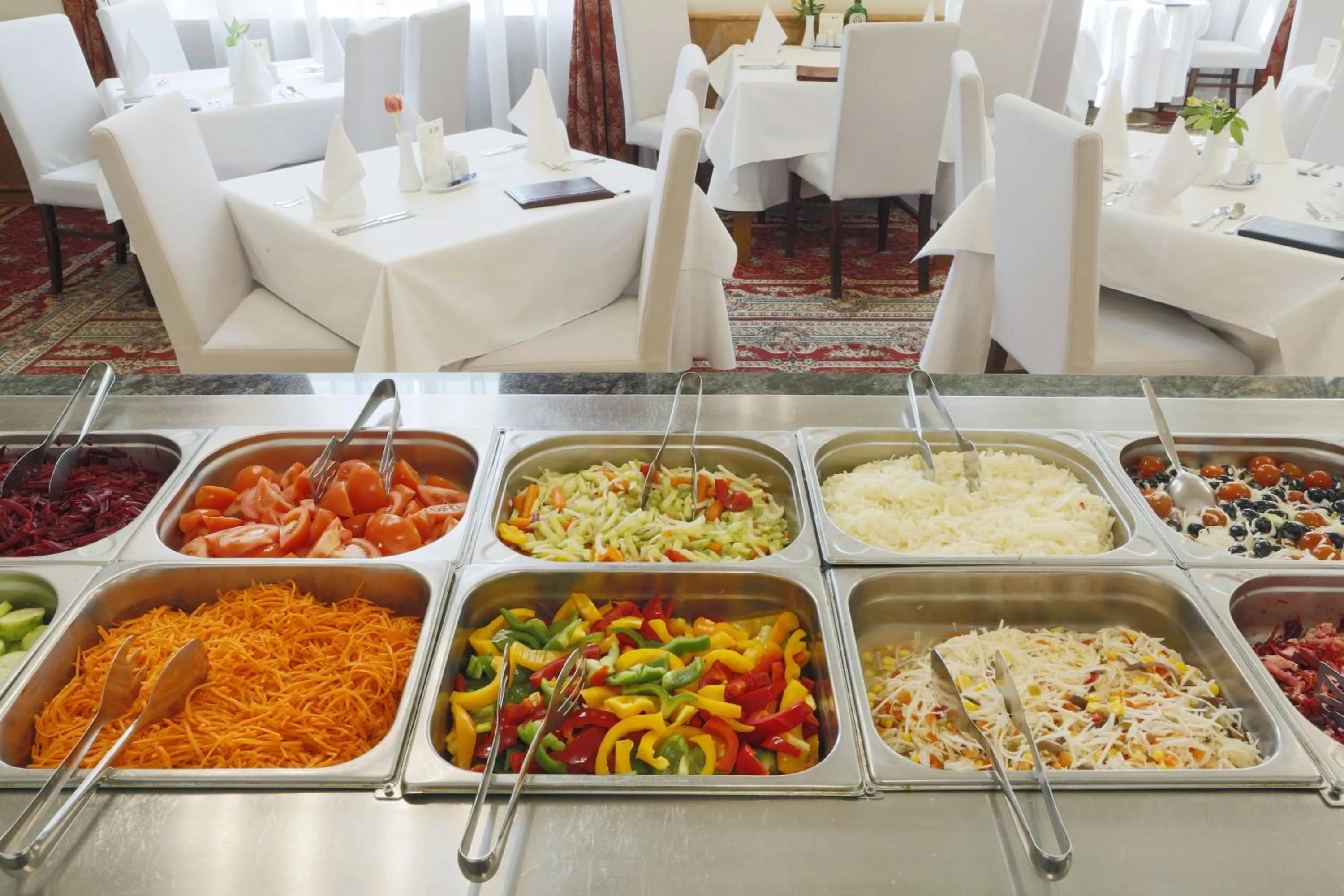 Buffet breakfast in Bristol Palace