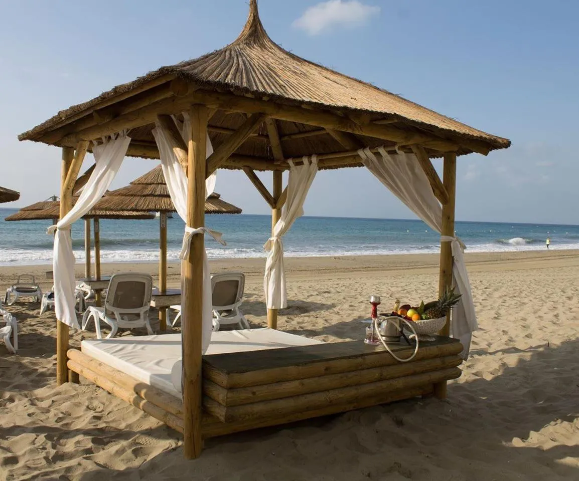 Banana Beach 1a Li­nea de playa