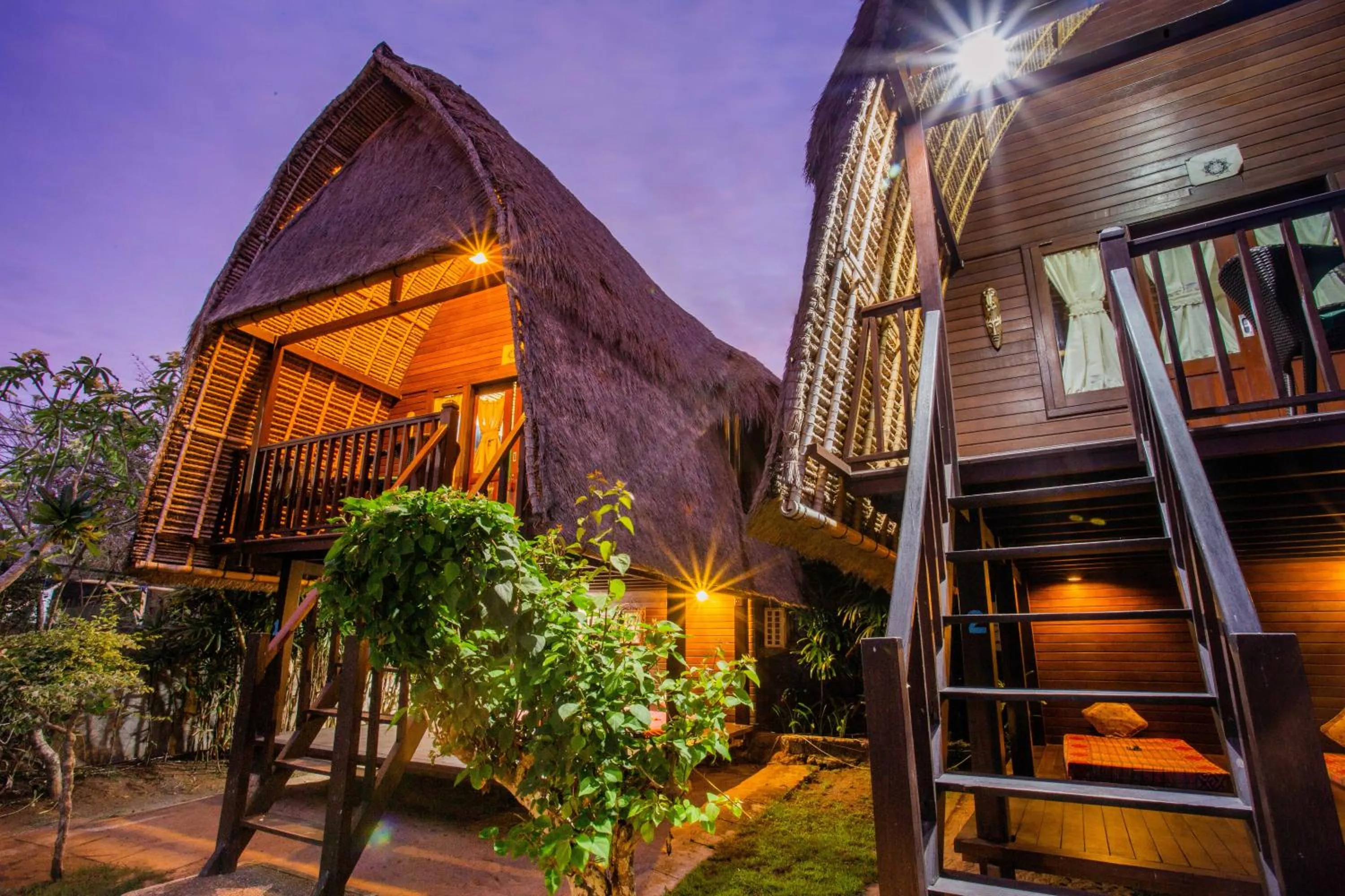 Property building in Nanuk's Bungalows