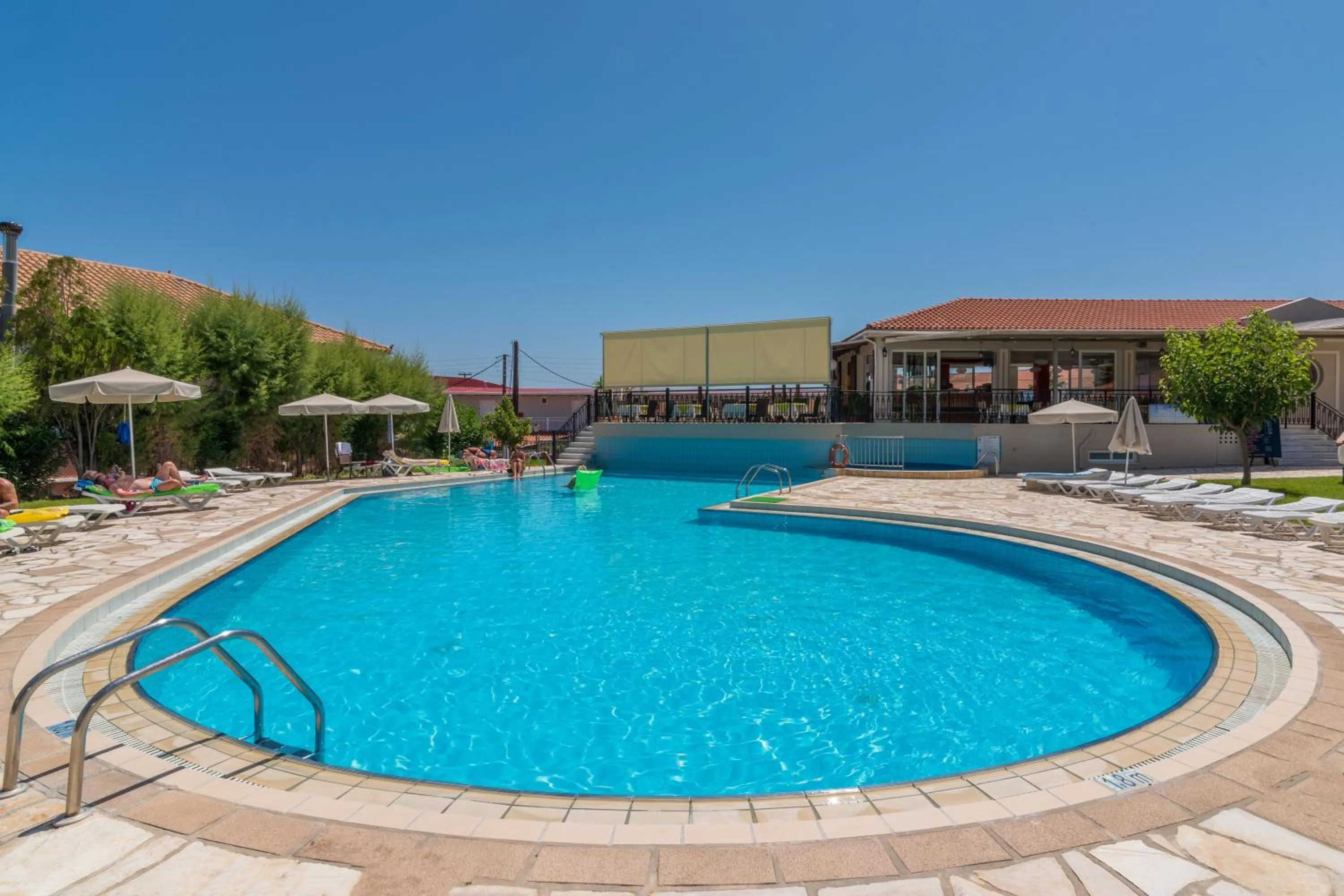 Property building in Hotel Palmyra