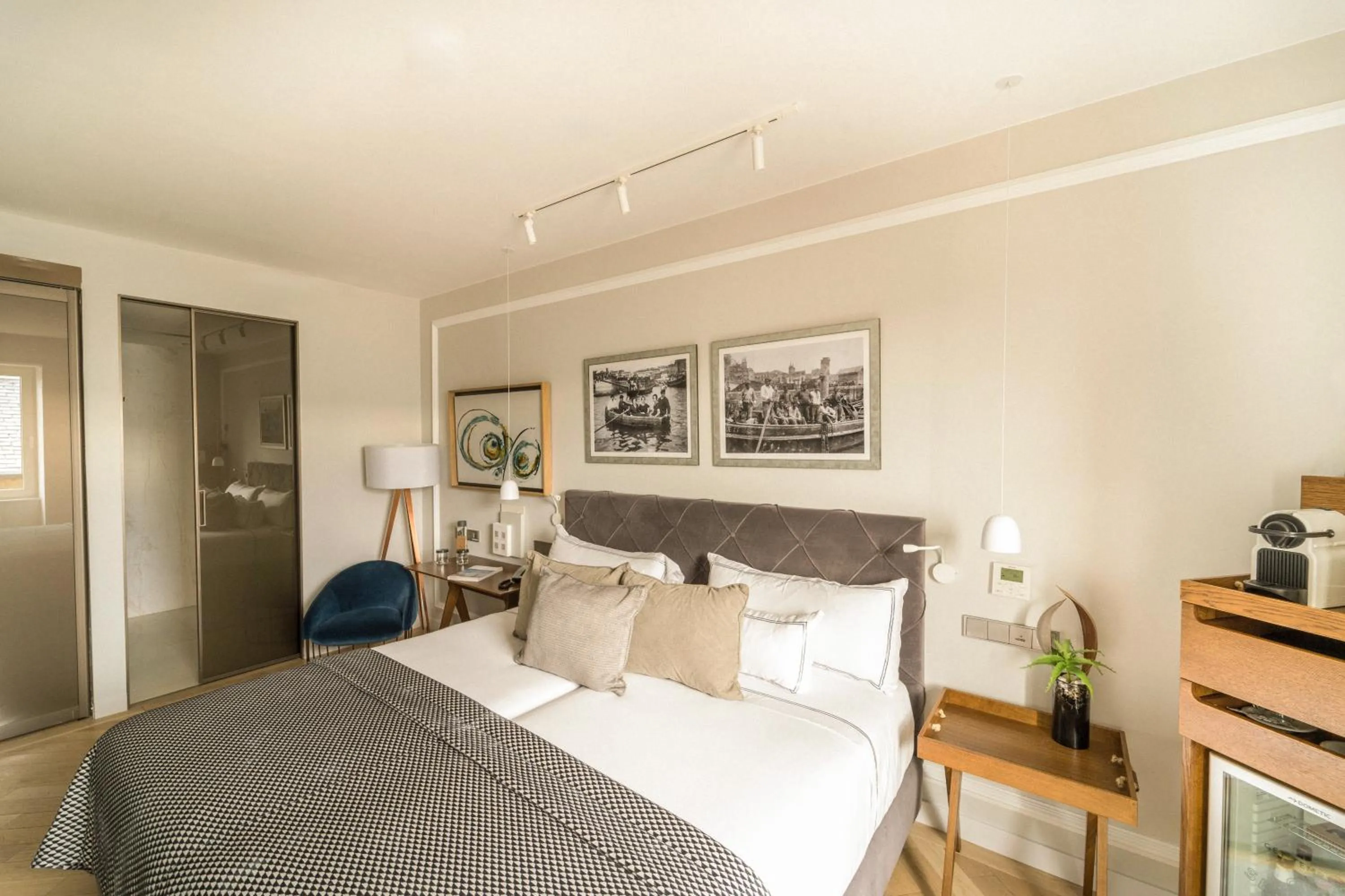 Bed in Lasala Plaza Hotel - Adults Only