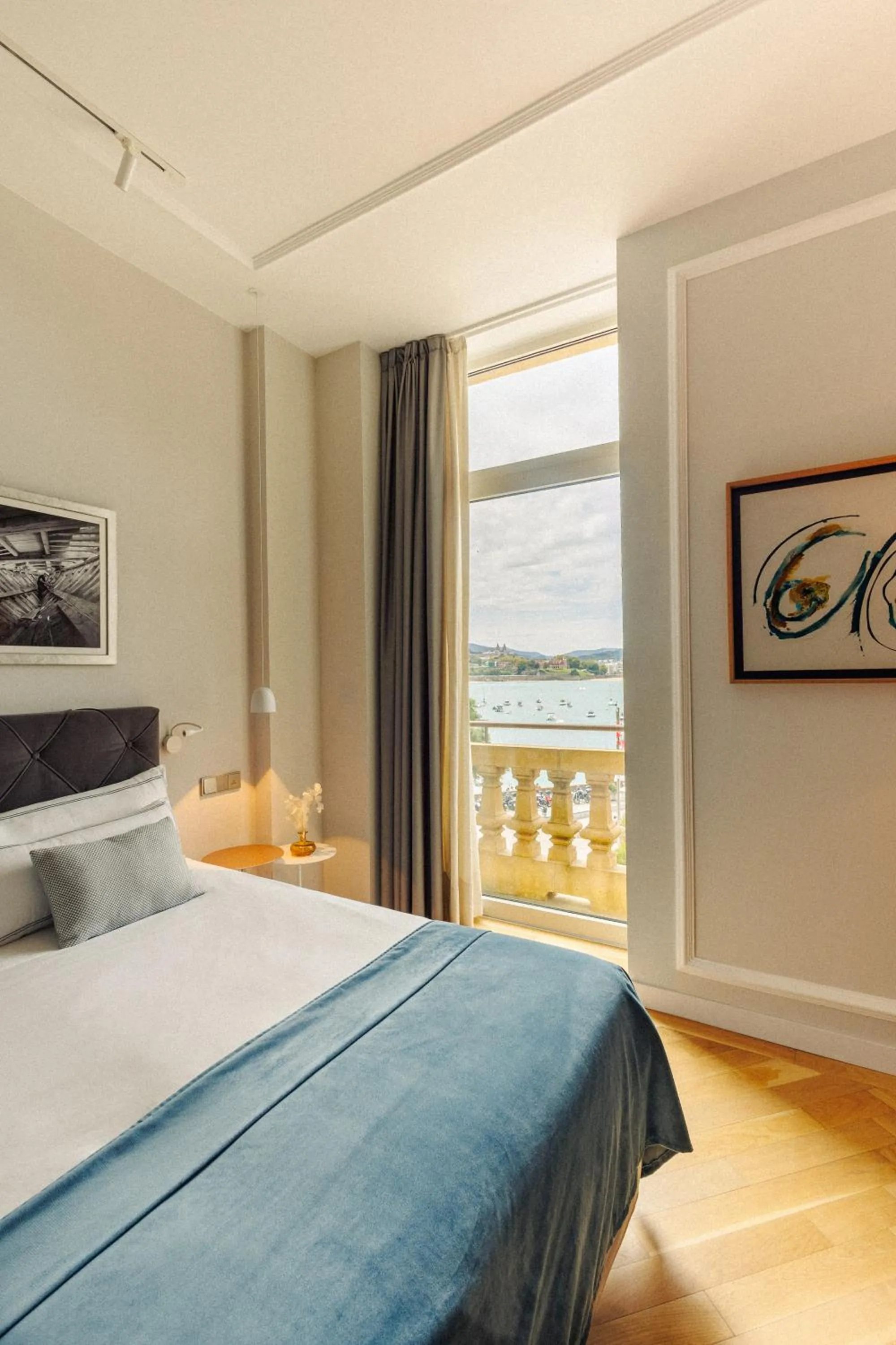 Bed in Lasala Plaza Hotel - Adults Only