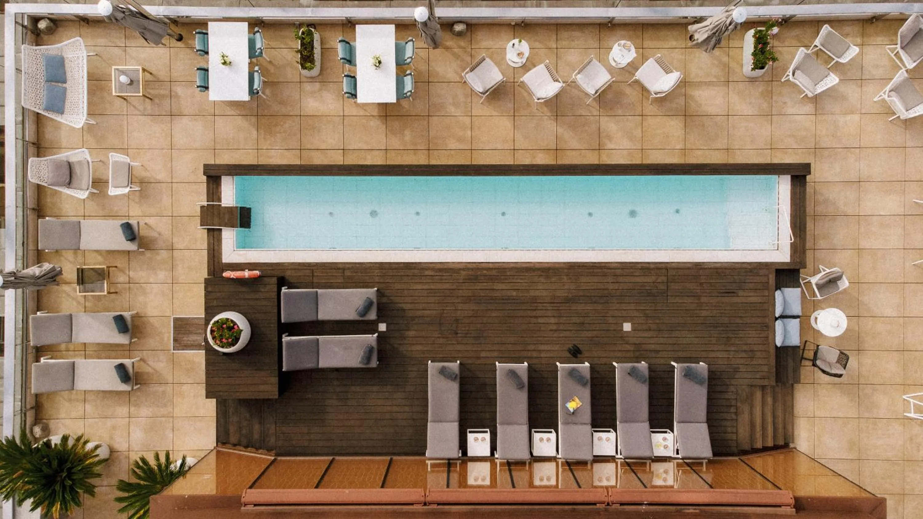 Lasala Plaza Hotel - Adults Only