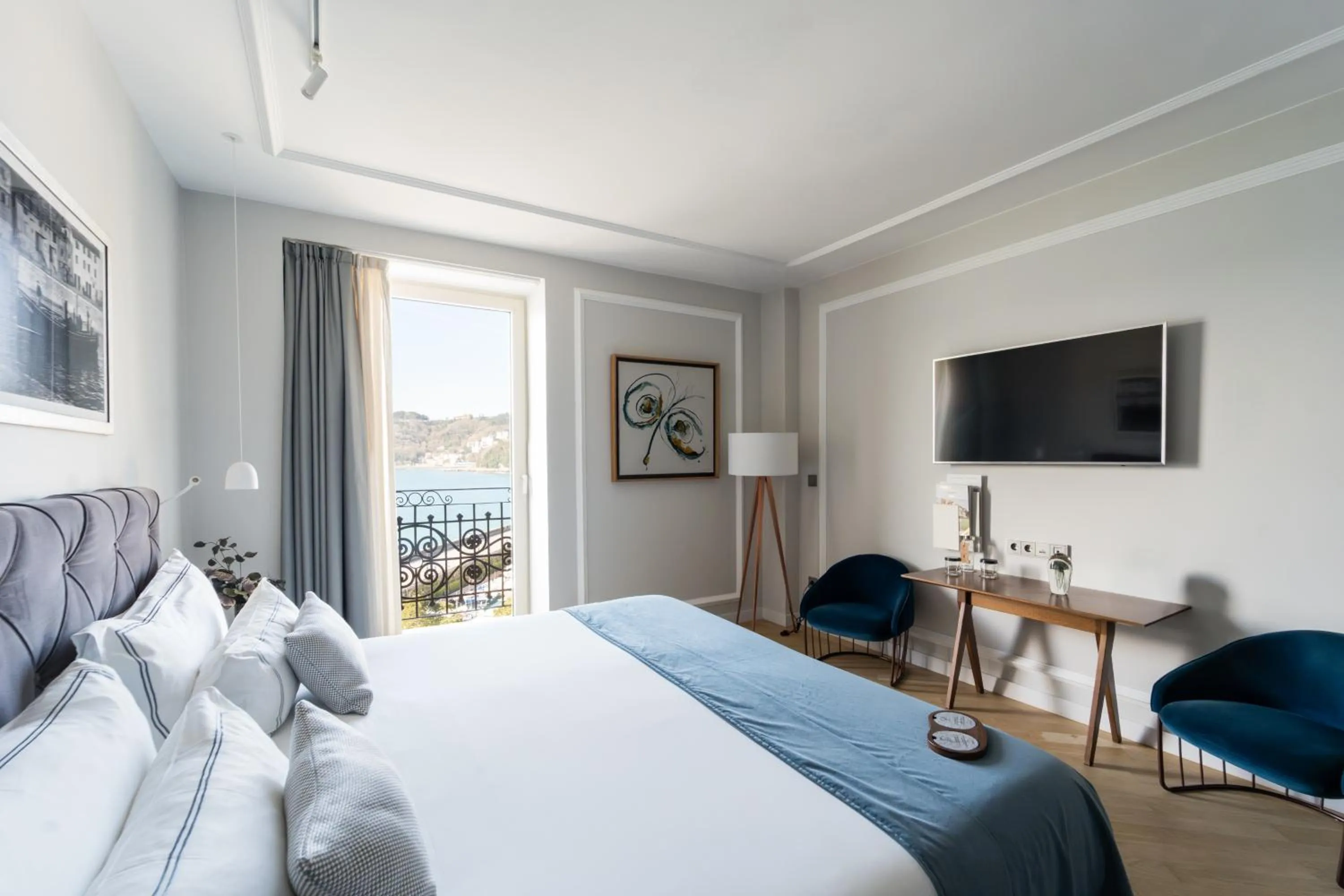 Bed in Lasala Plaza Hotel - Adults Only