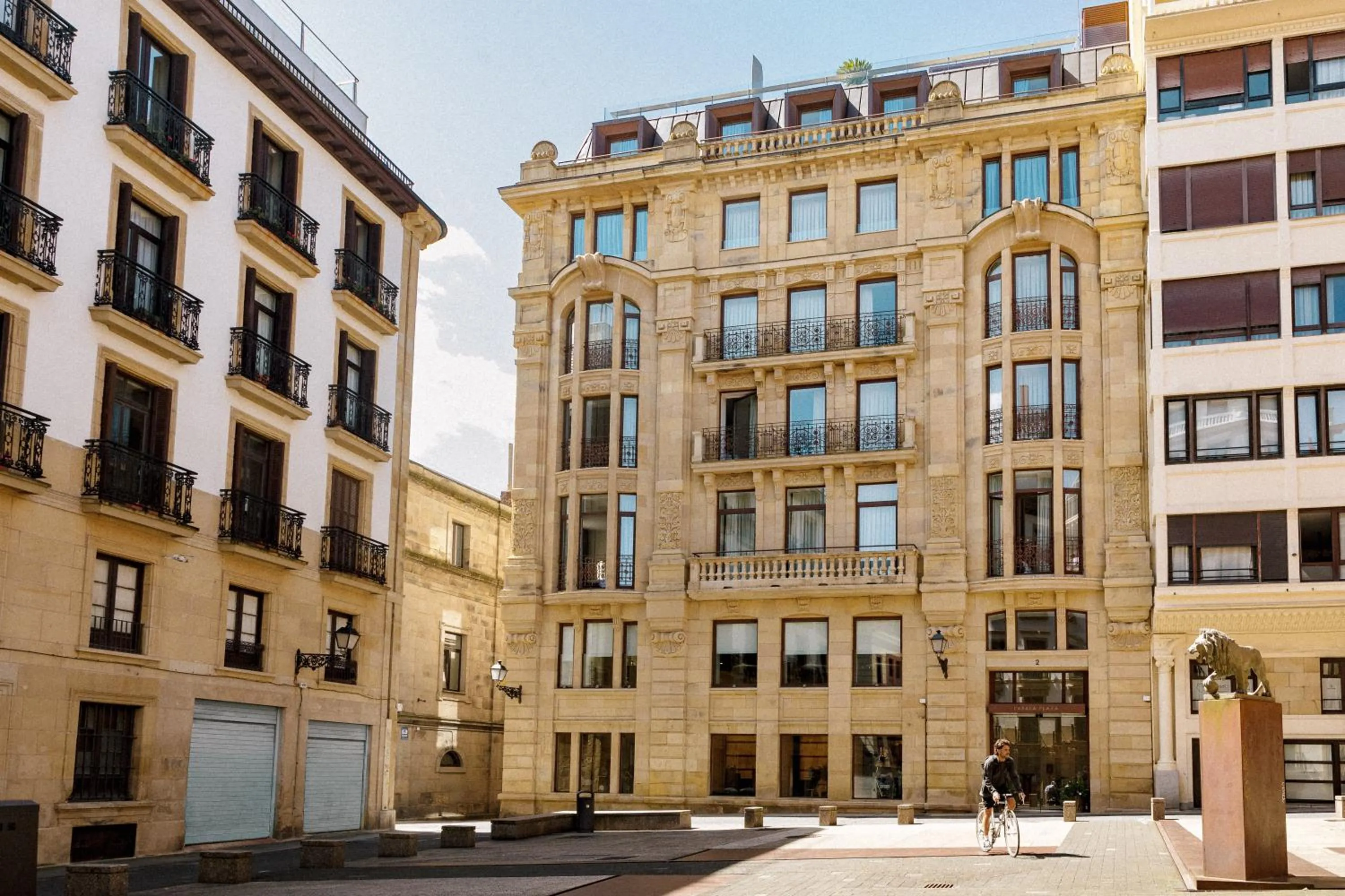 Lasala Plaza Hotel - Adults Only