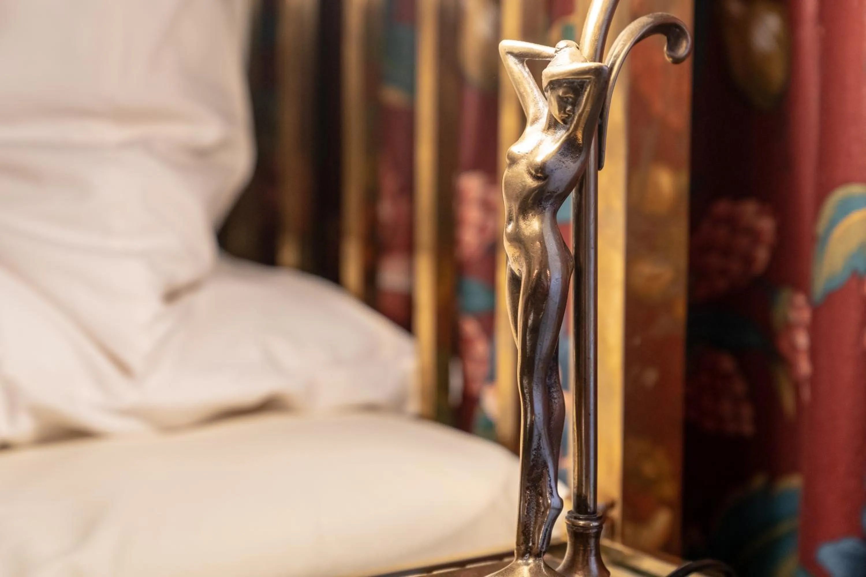 Decorative detail, Bed in Hotel Olympic