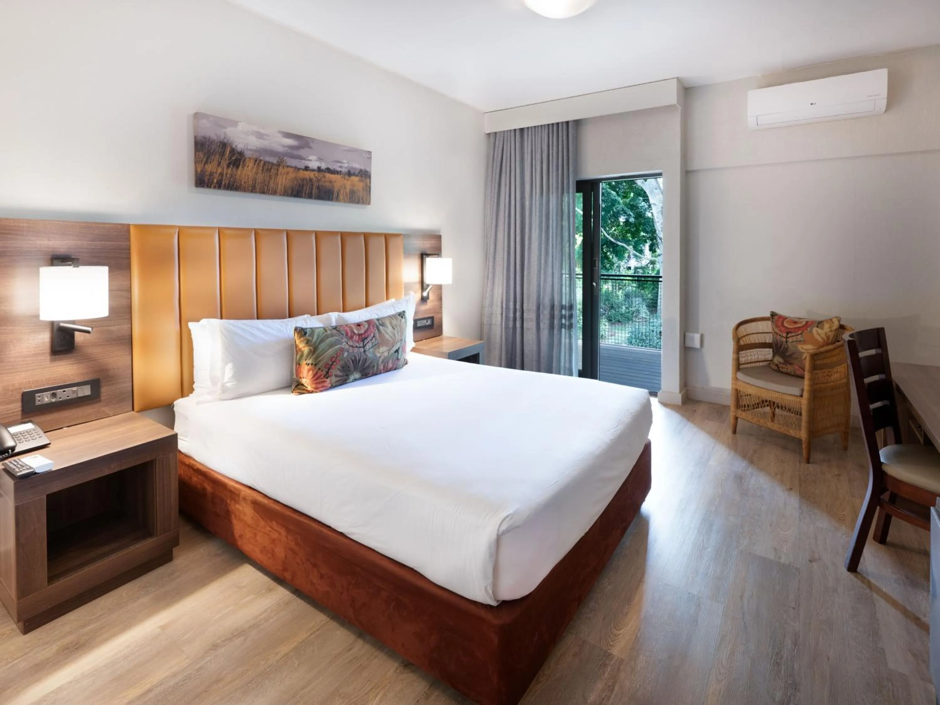 Bed in ANEW Hotel Hluhluwe