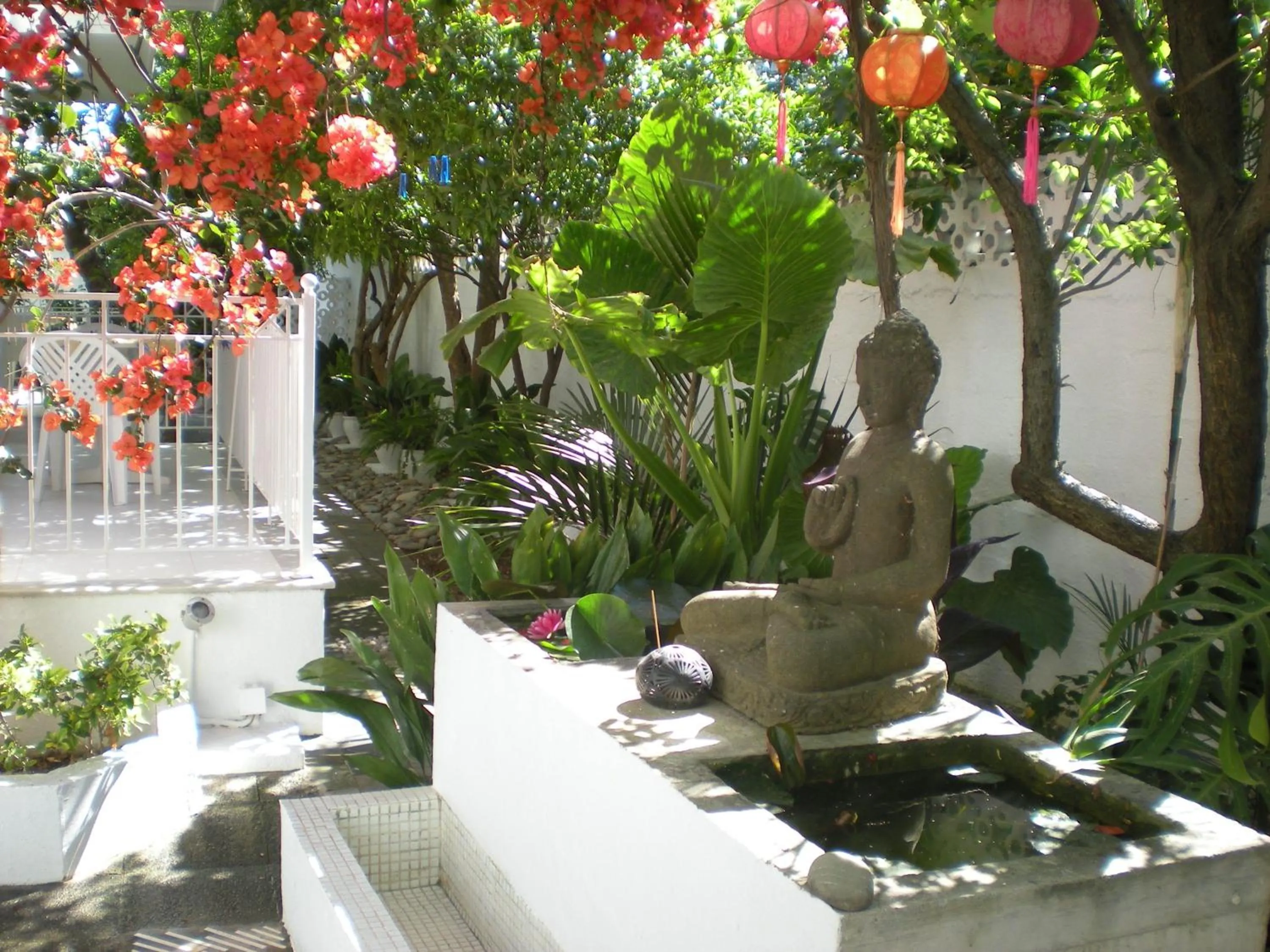 Place of worship in Manolis' House