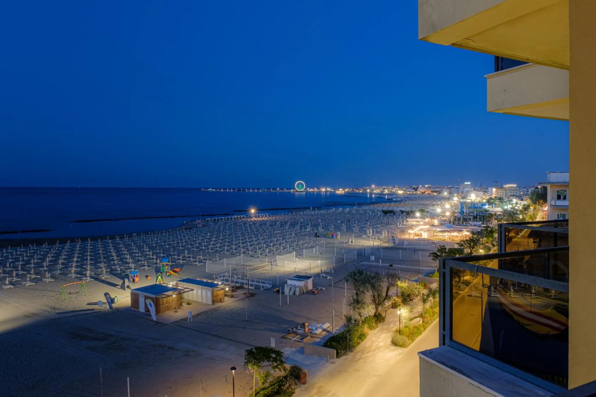 Night in Hotel Crown