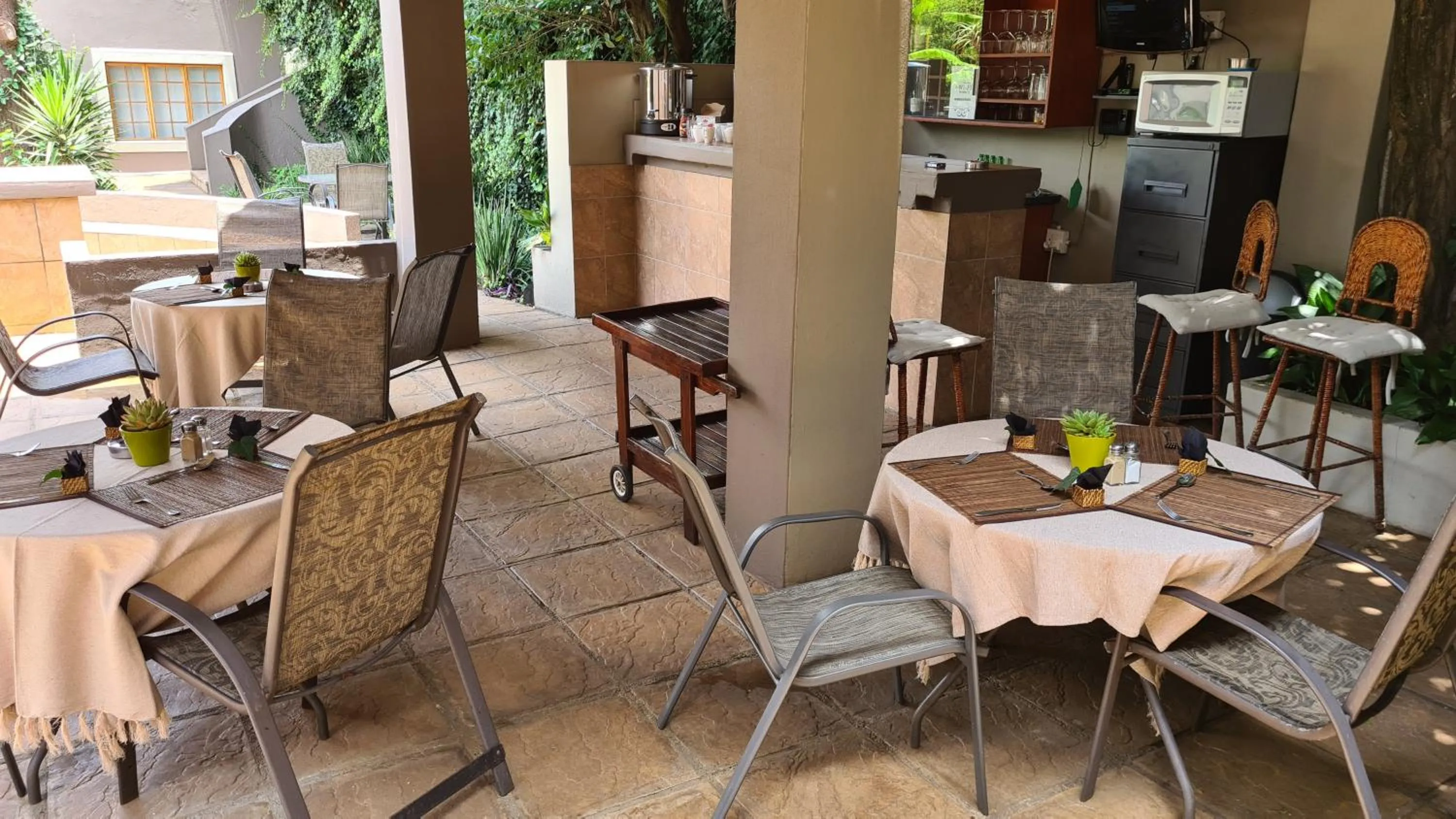 Patio in 7th Street Guesthouse