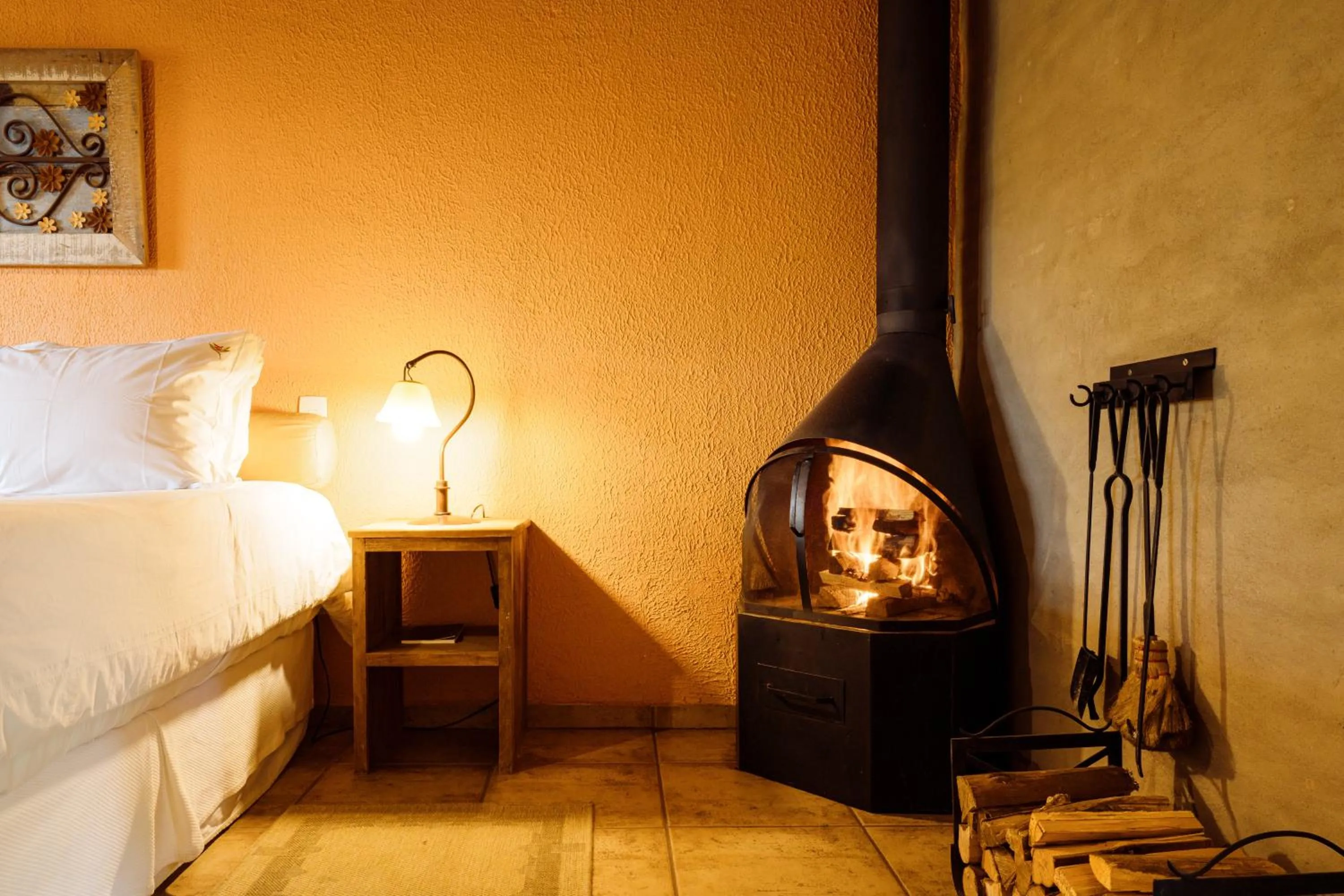 flat iron, Bed in Pousada Ahavanoah