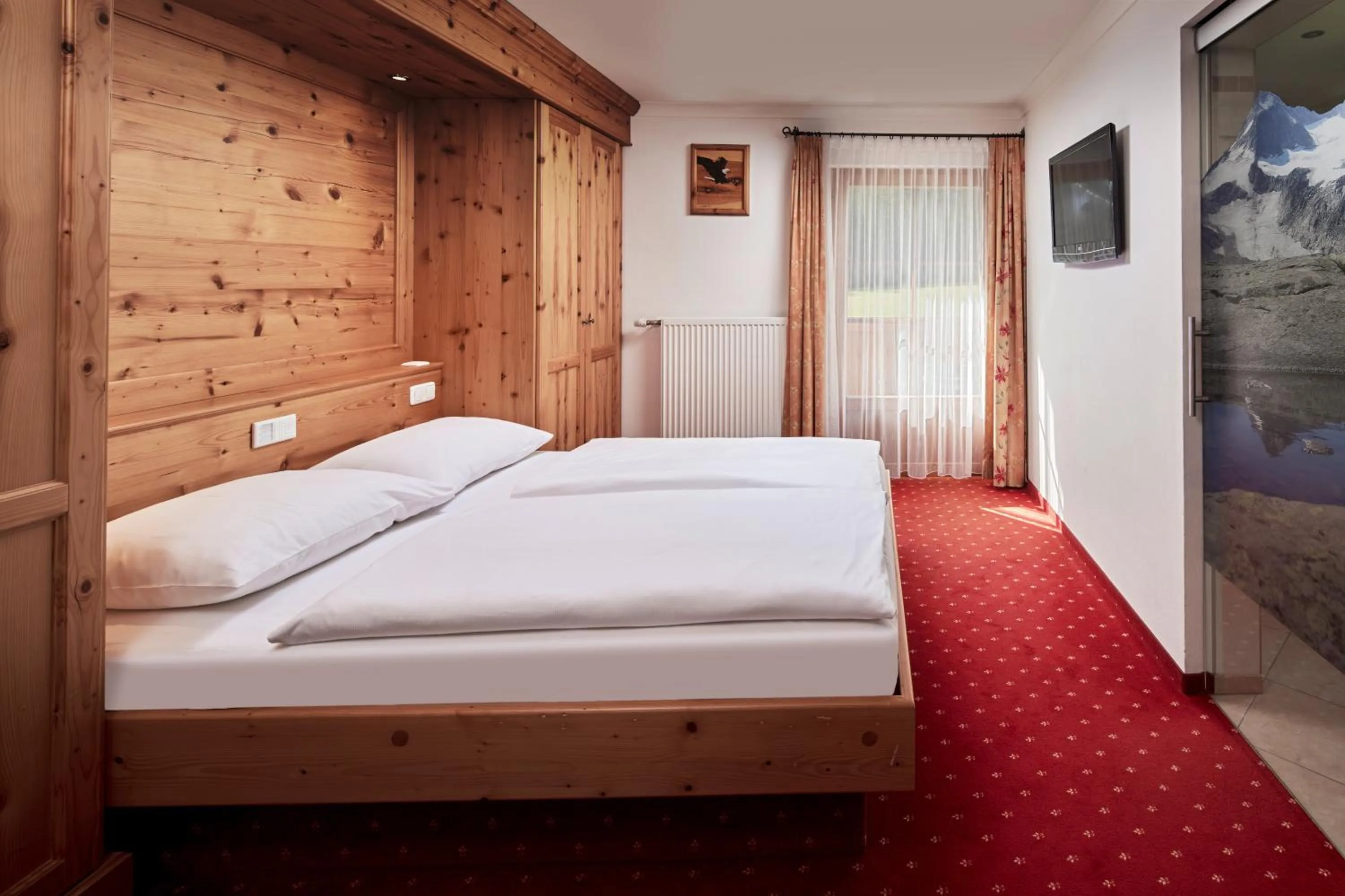 Photo of the whole room, Bed in Hotel Gasthof Siggen