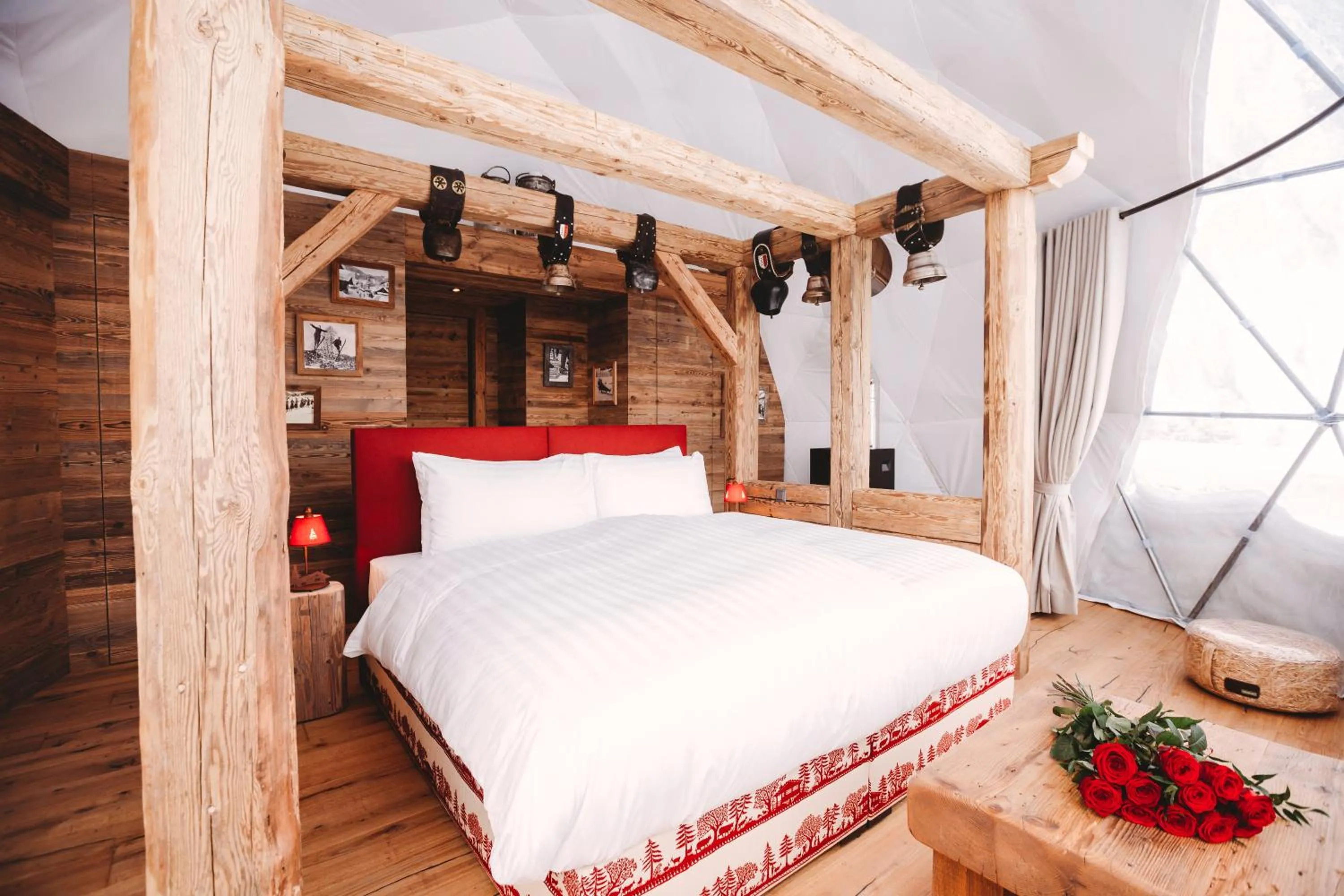 Property building in Whitepod Original