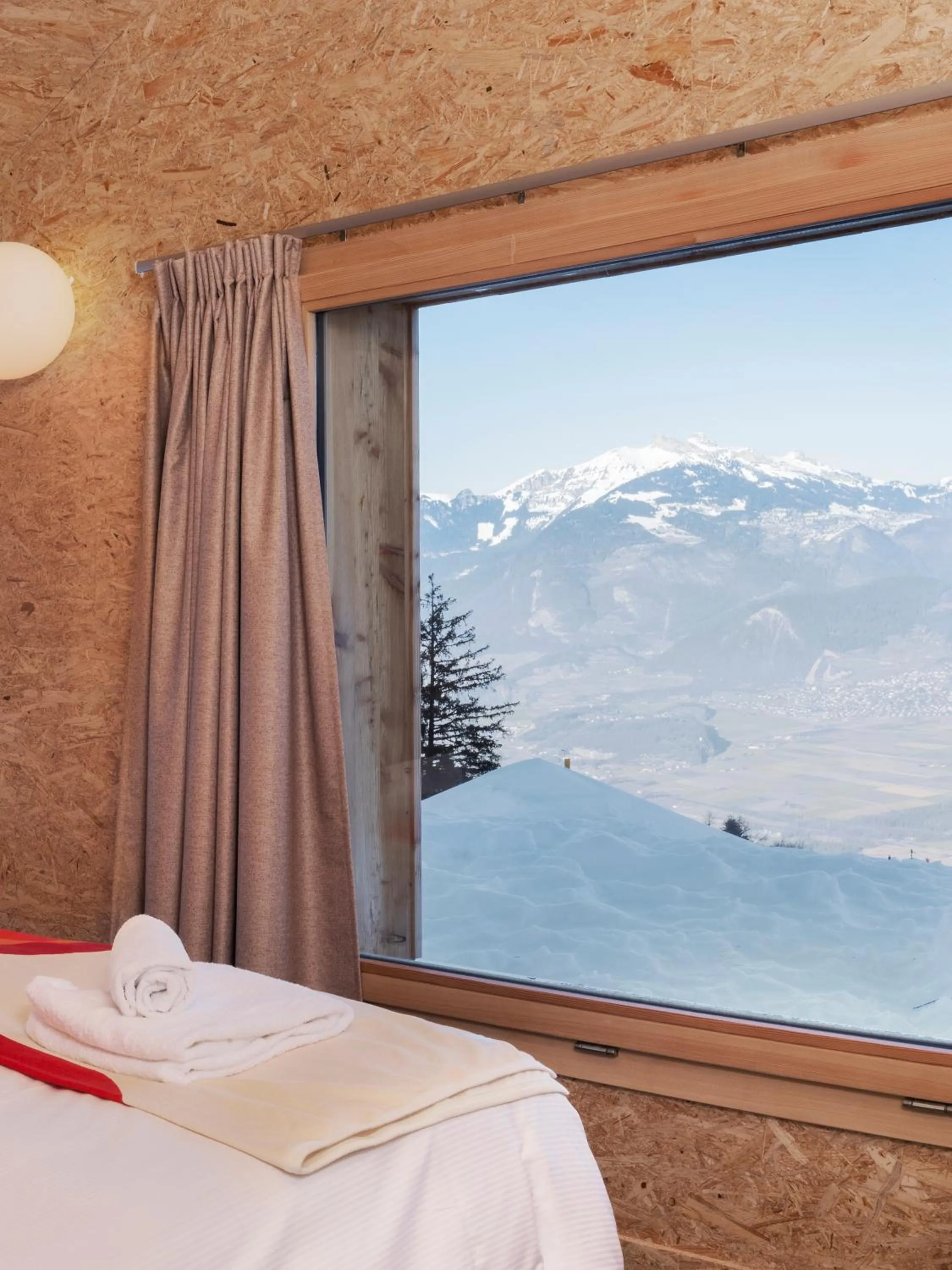 Property building in Whitepod Original