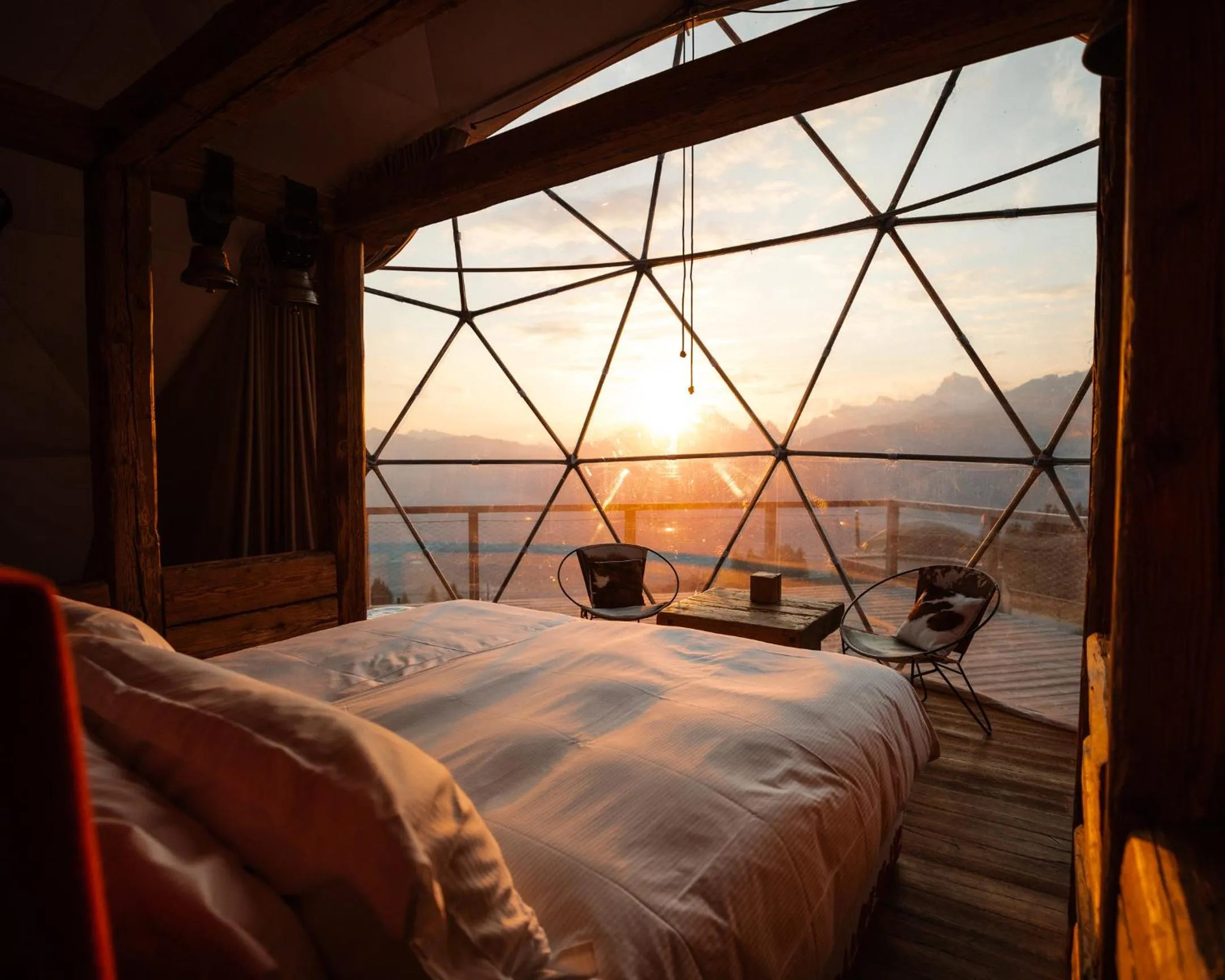 Property building in Whitepod Original