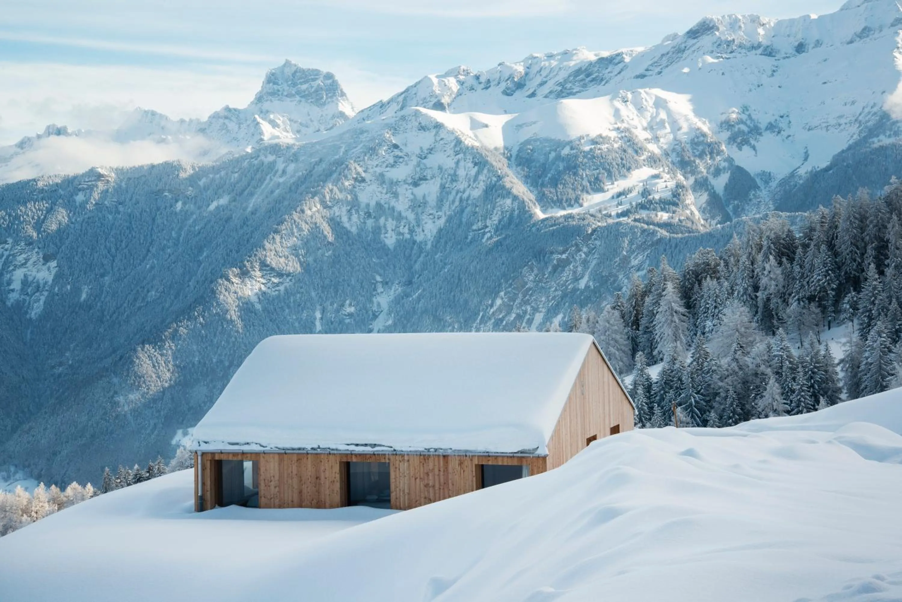 Property building in Whitepod Original