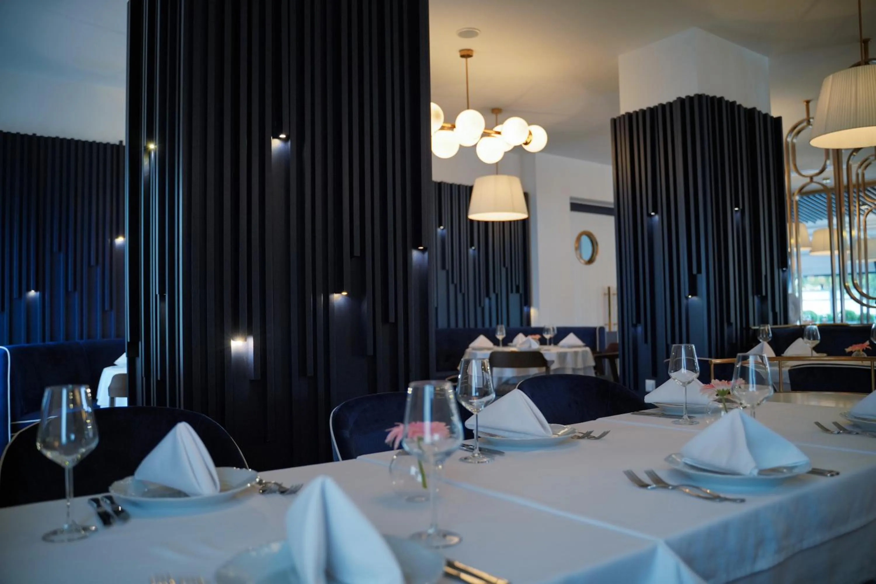 Restaurant/Places to Eat in Baliktasi City Hotel & Spa