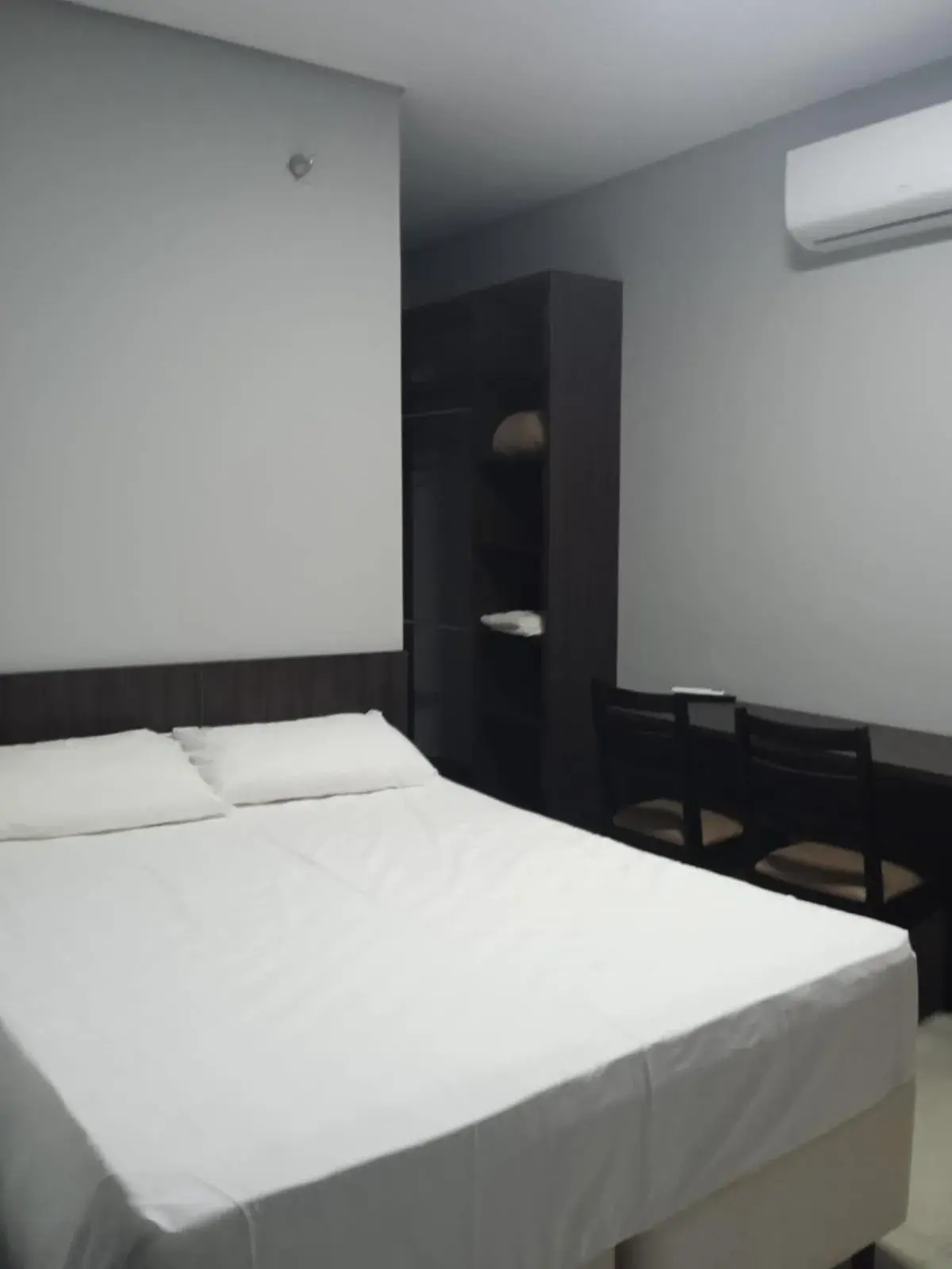 Double Room in Vila Dumont no Centro de Foz Double Room in Vila Dumont no Centro de Foz