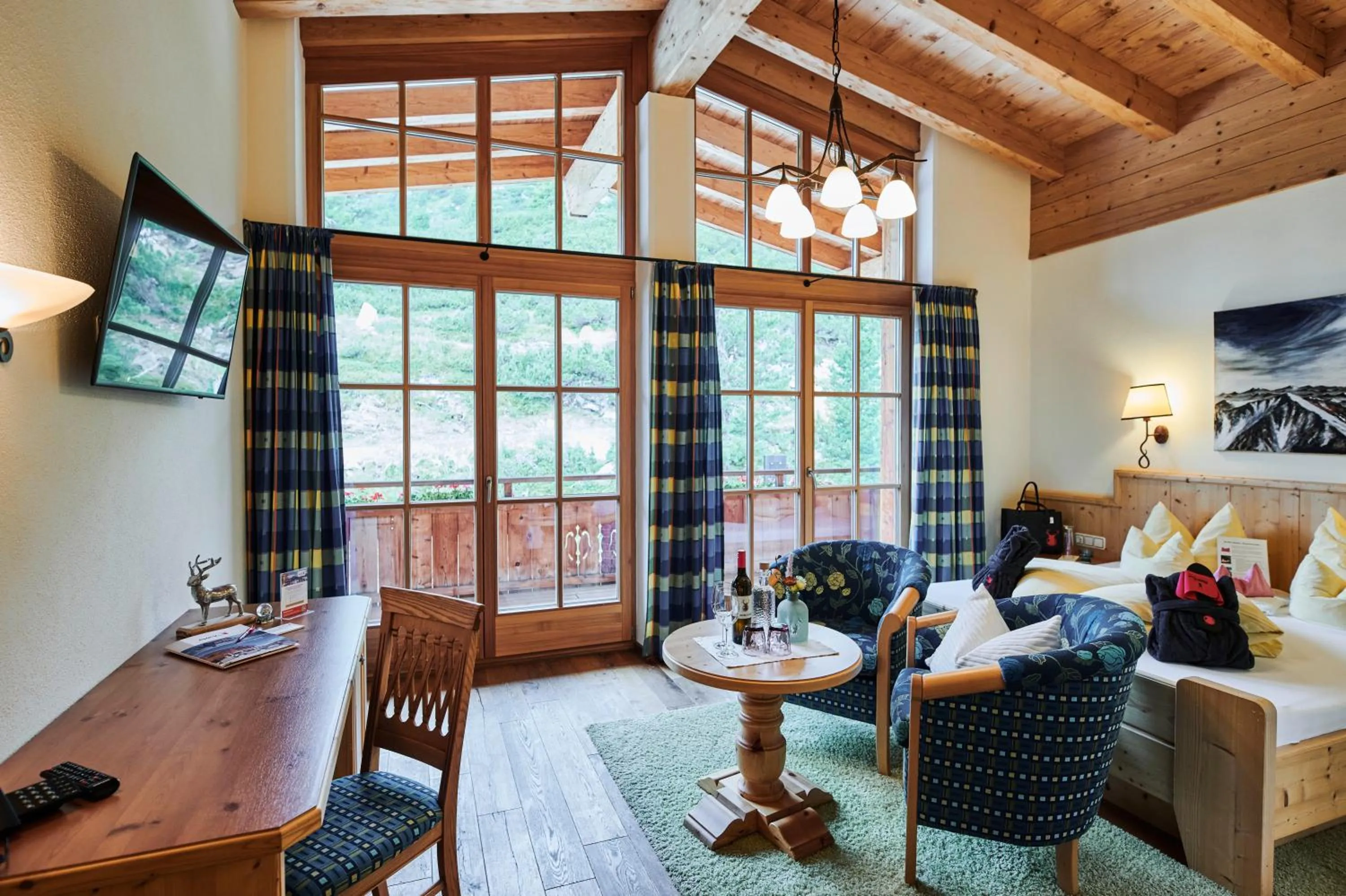 Bedroom in Berggasthof Platzlalm