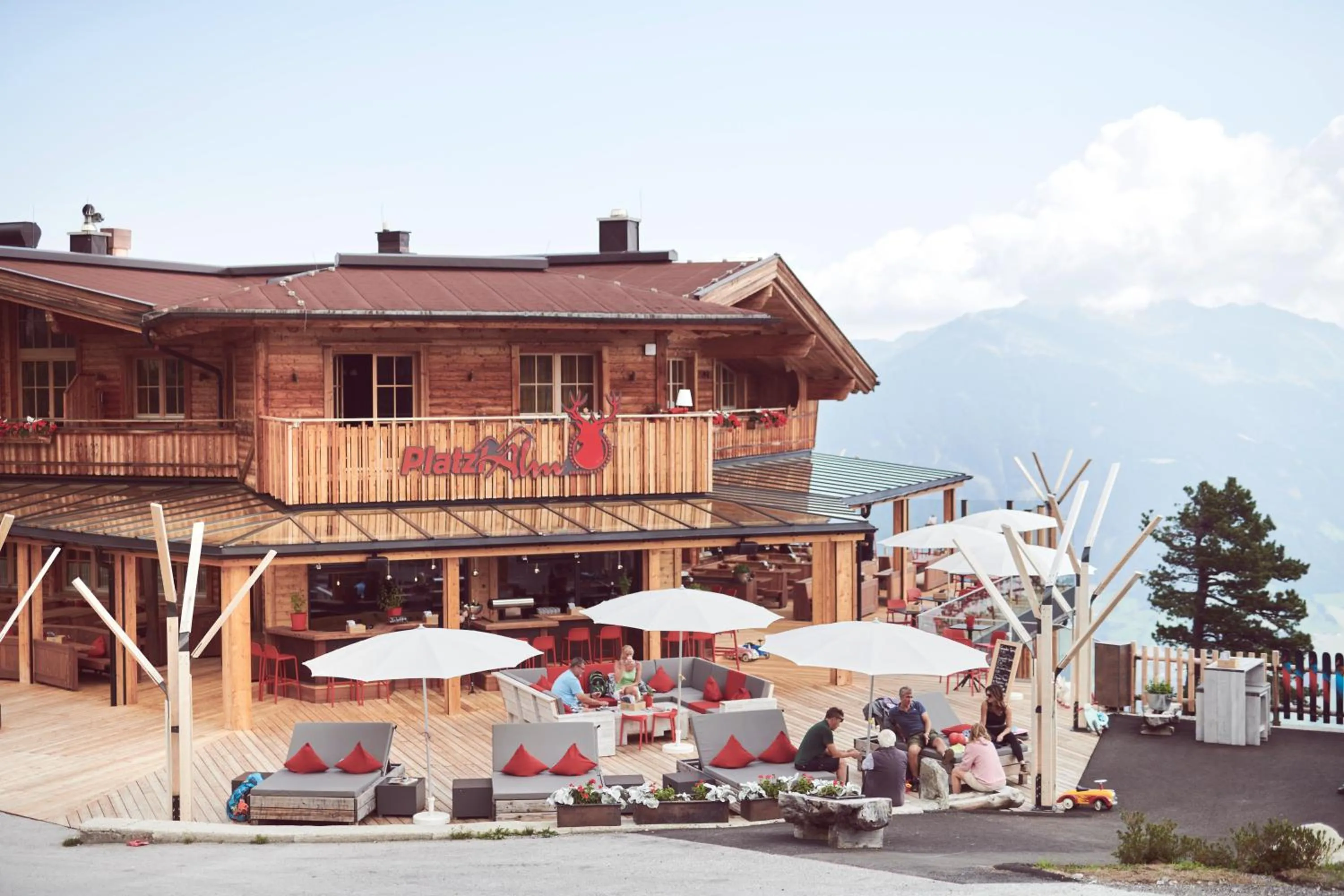 Property building in Berggasthof Platzlalm