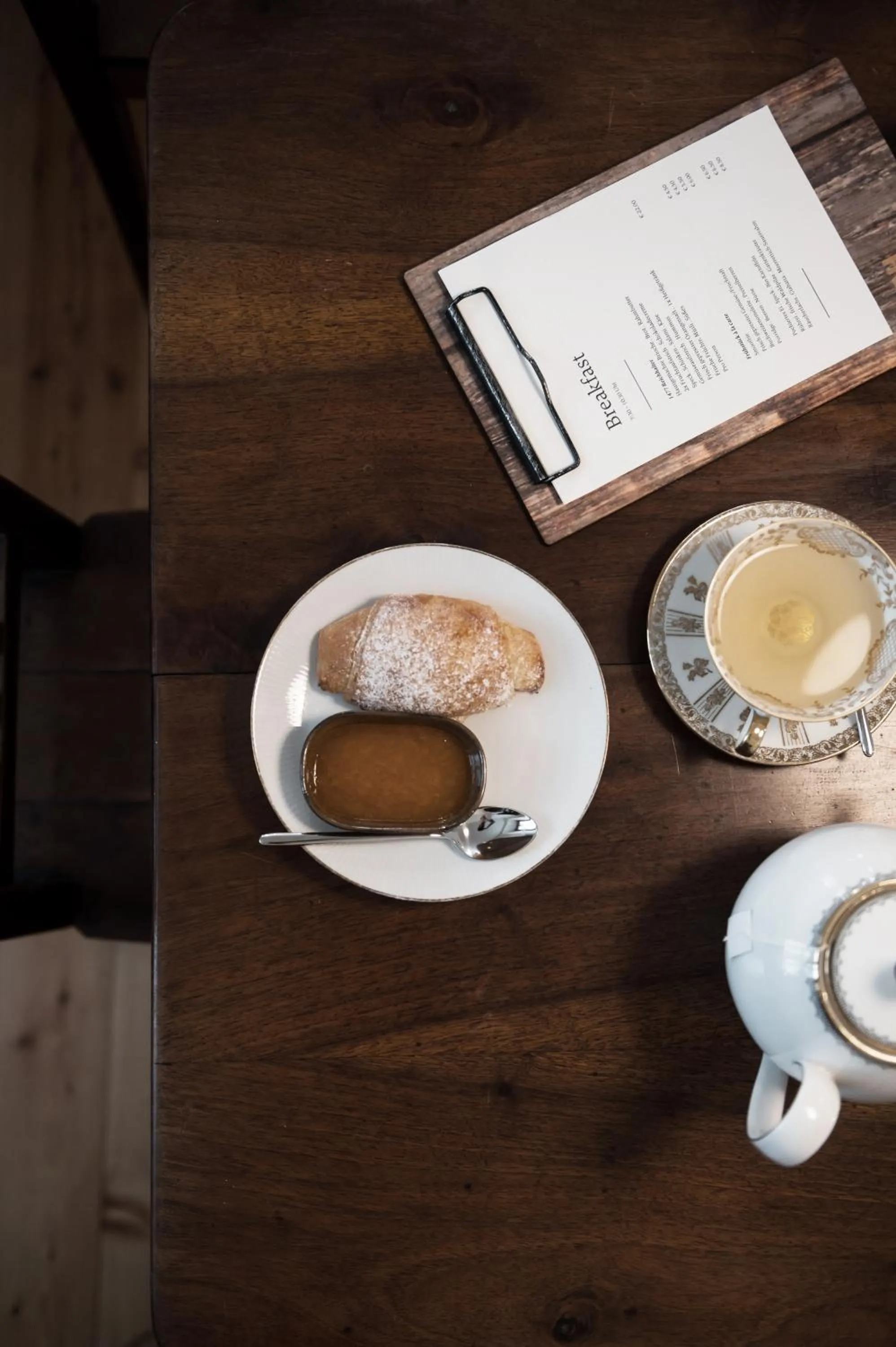 Breakfast in 1477 Reichhalter, a Member of Design Hotels