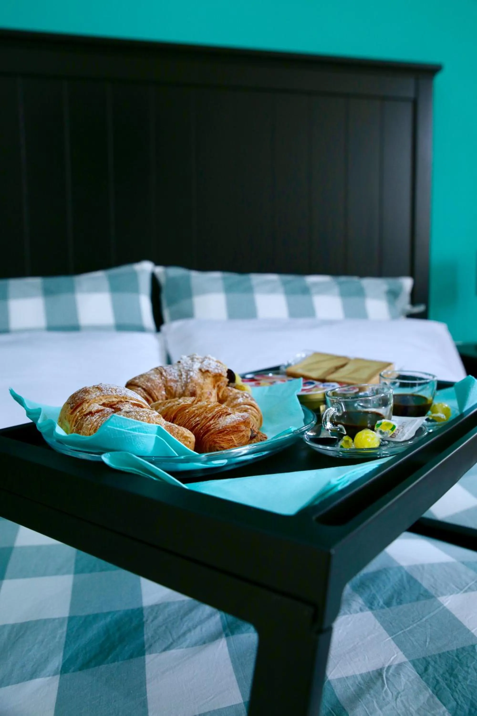 Italian breakfast, Bed in Andolfi 24 Rooms